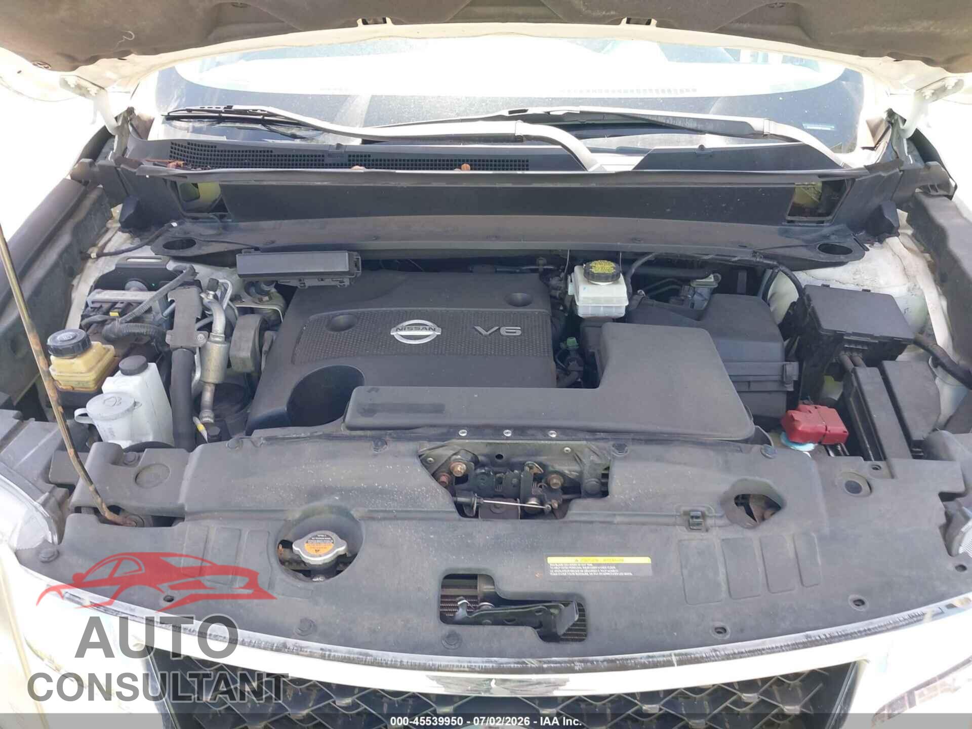 NISSAN PATHFINDER 2015 - 5N1AR2MN2FC619939