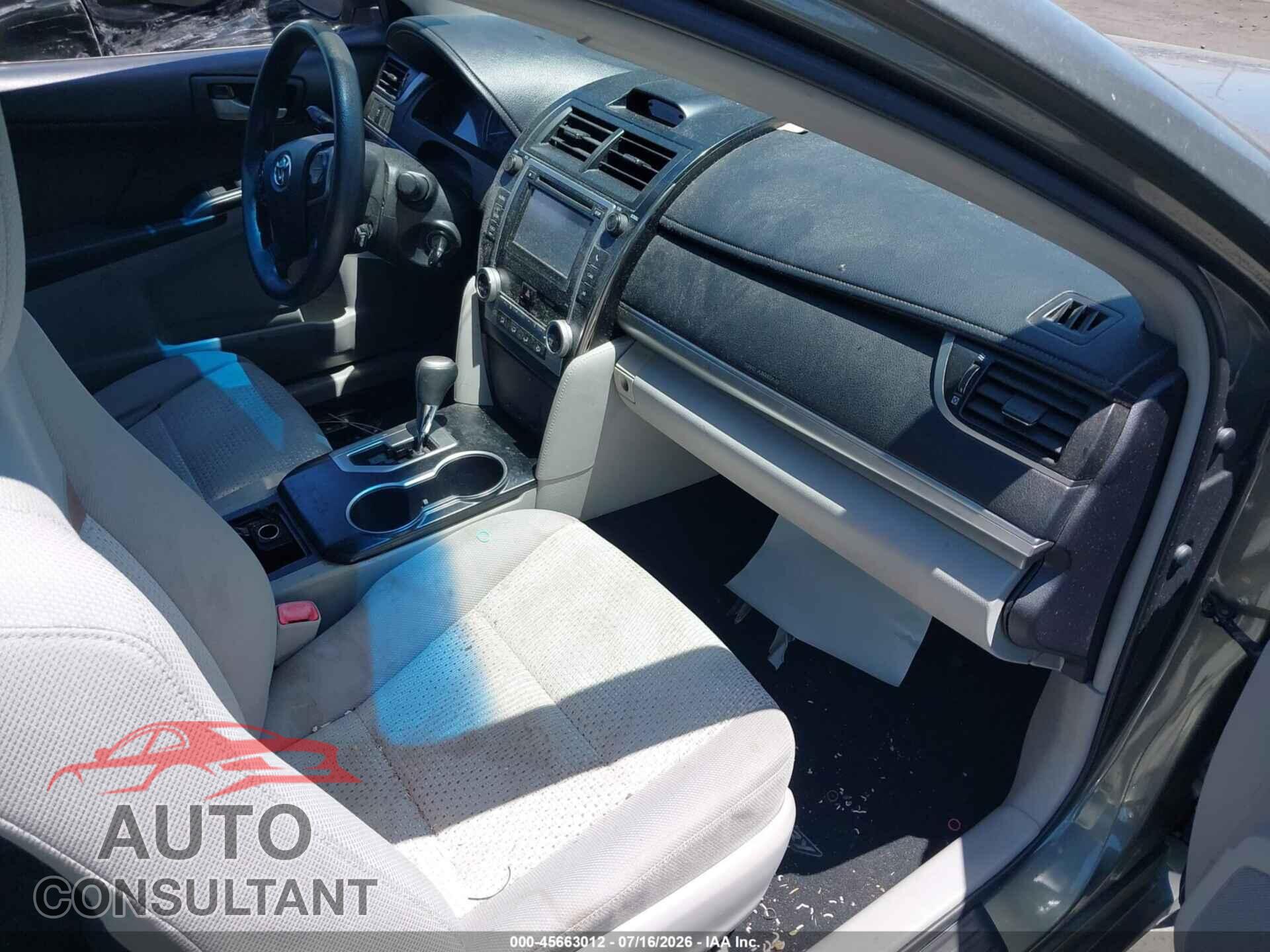 TOYOTA CAMRY 2012 - 4T4BF1FK2CR201709