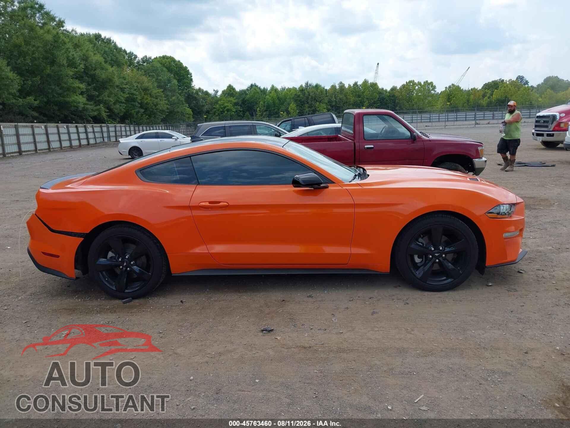 FORD MUSTANG 2021 - 1FA6P8TH5M5111504