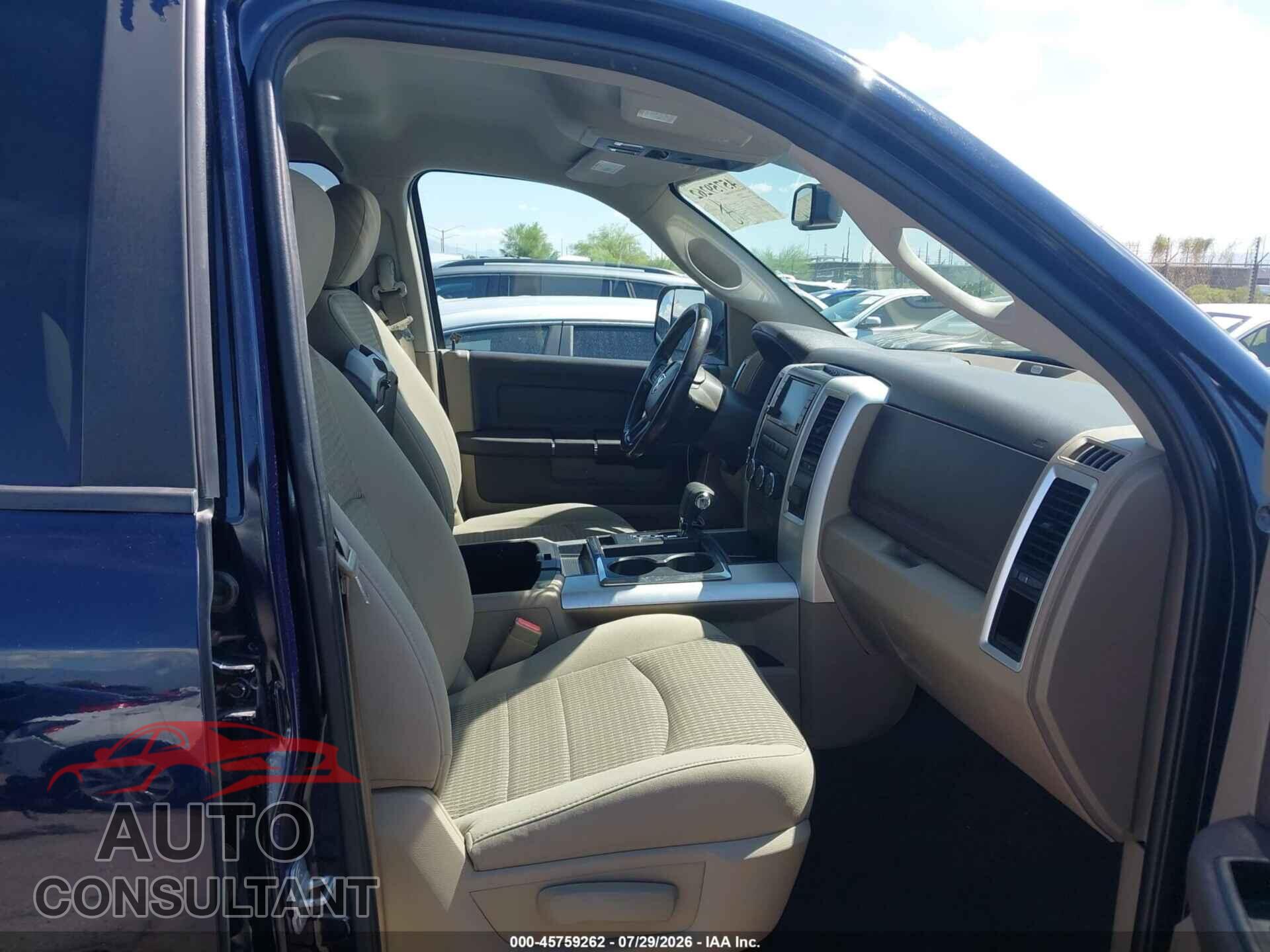 DODGE RAM 1500 2012 - 1C6RD7GP5CS179014