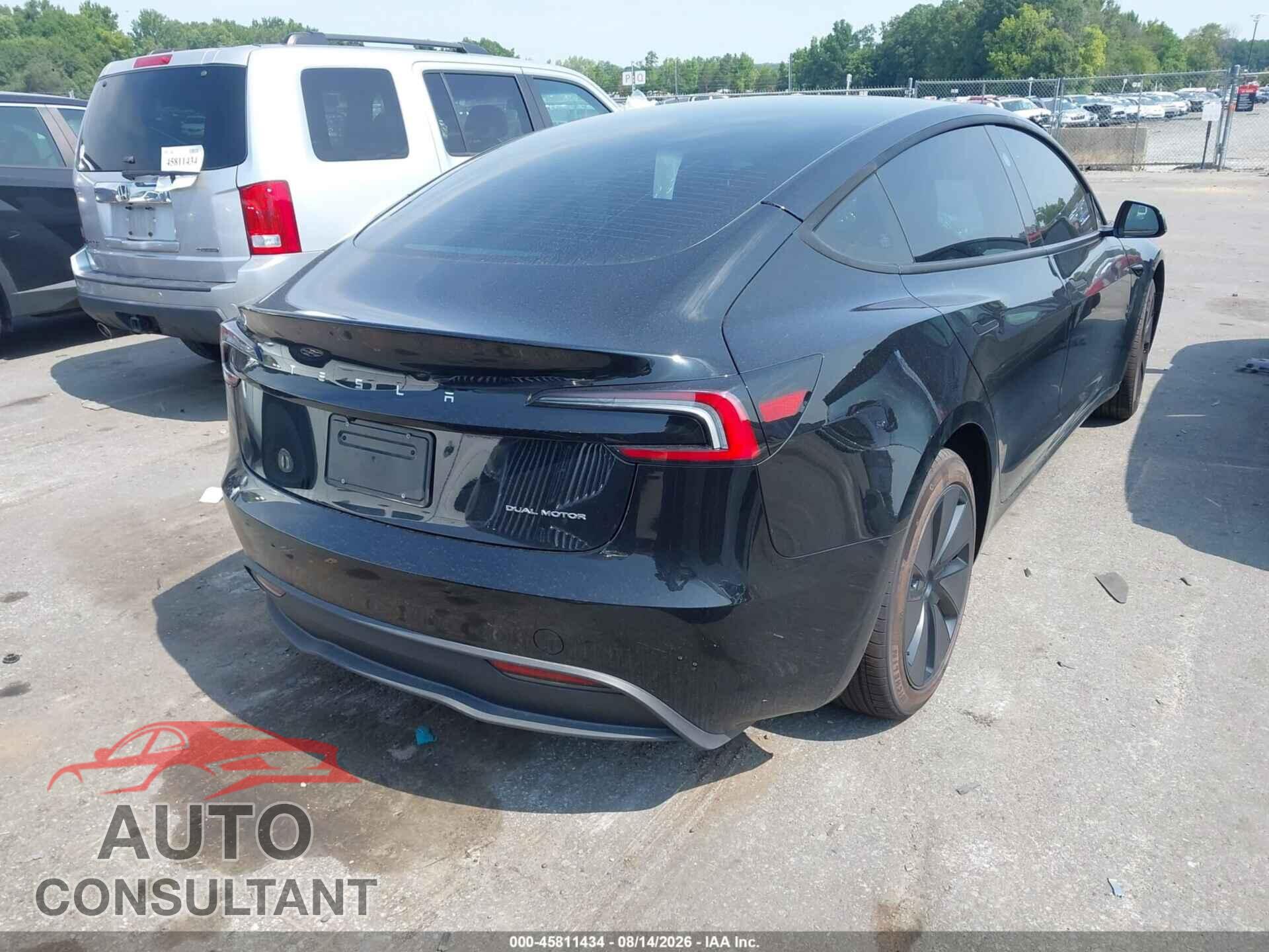 TESLA MODEL 3 2025 - 5YJ3E1EA0SF960316