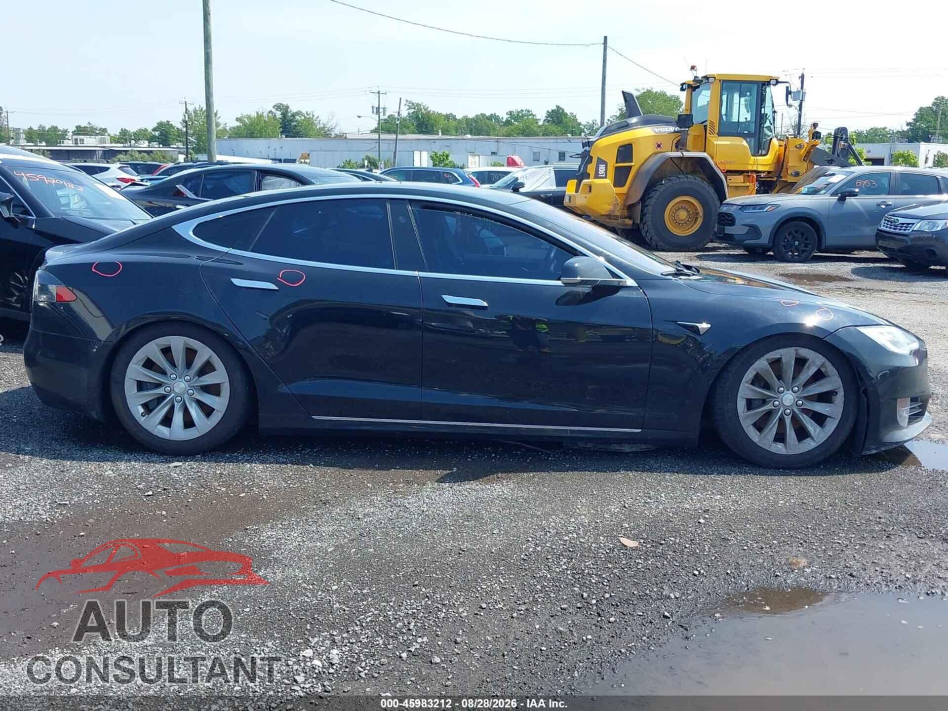 TESLA MODEL S 2018 - 5YJSA1E2XJF293821