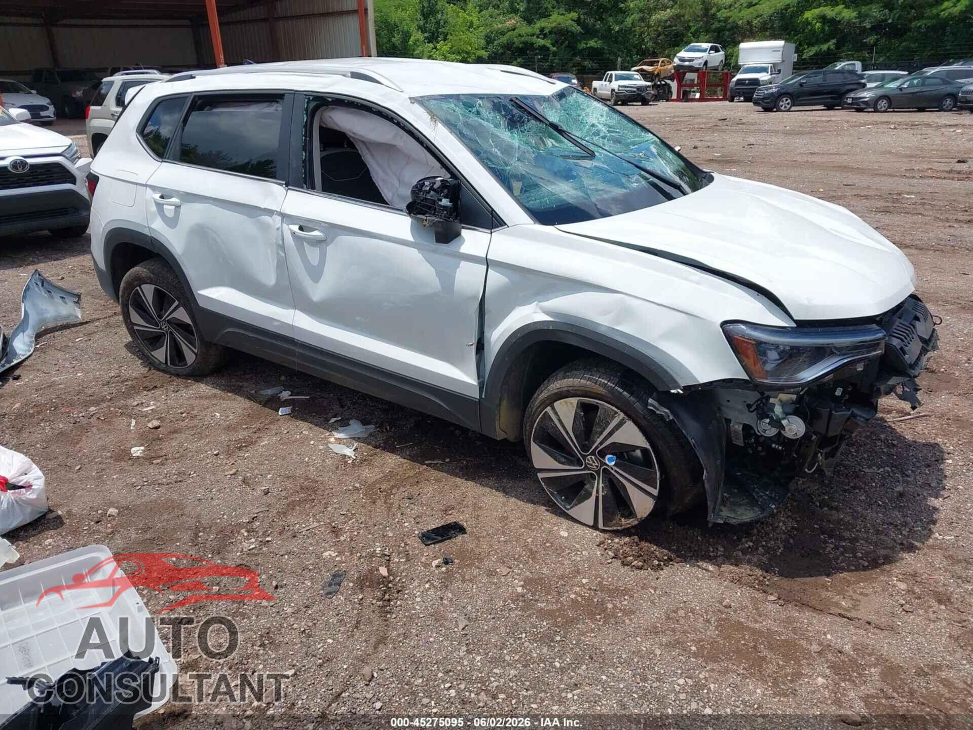 VOLKSWAGEN TAOS 2026 - 3VVUC7B24TM021467