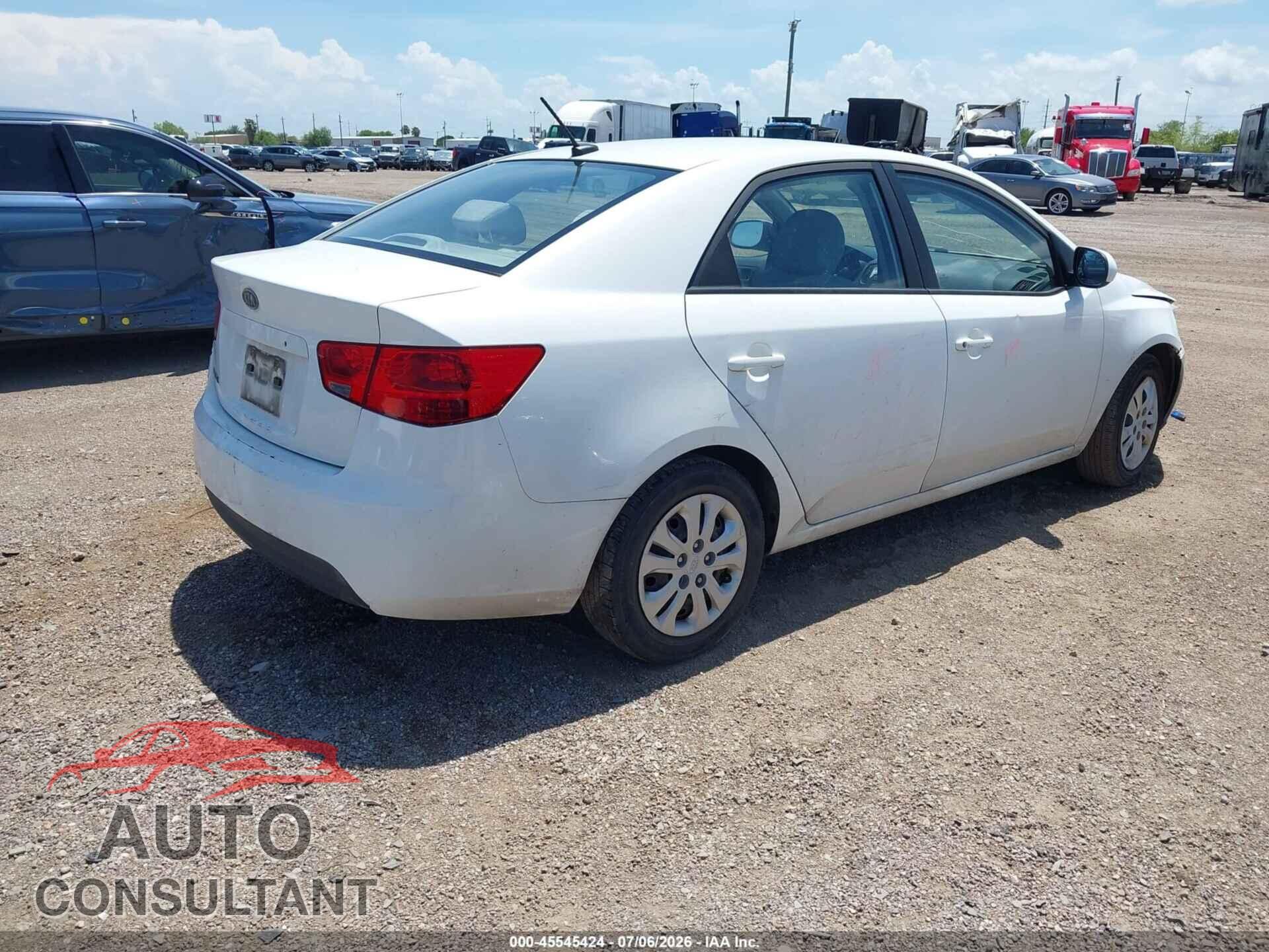KIA FORTE 2010 - KNAFT4A26A5078681