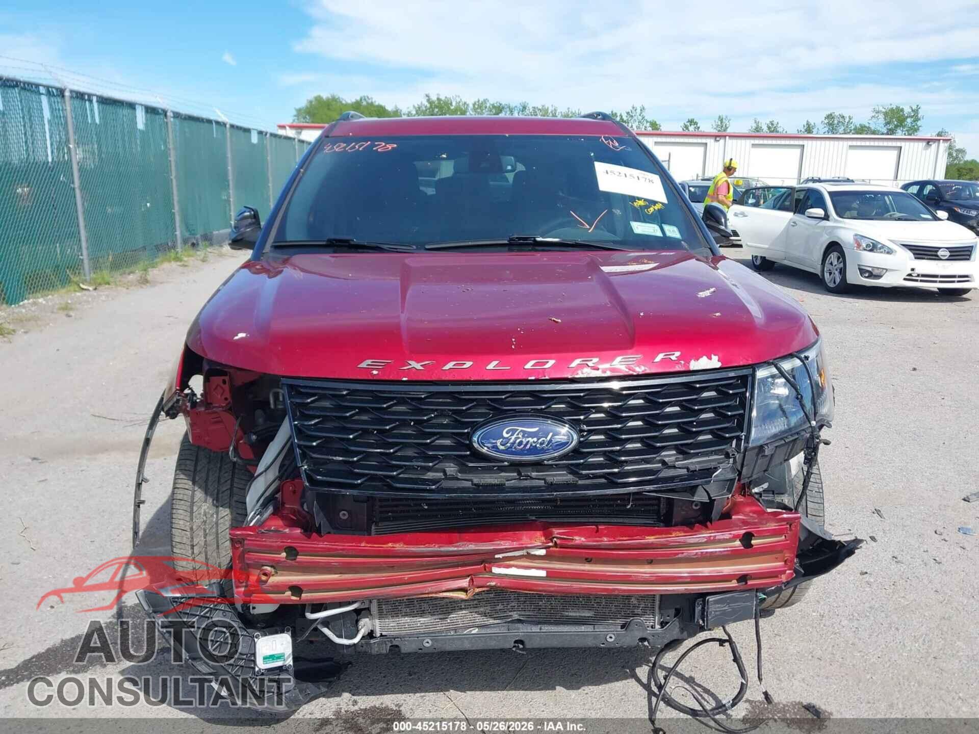 FORD EXPLORER 2018 - 1FM5K8GTXJGB05728