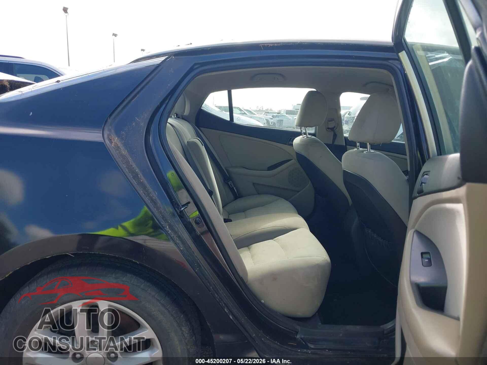 KIA OPTIMA 2013 - 5XXGM4A75DG235357