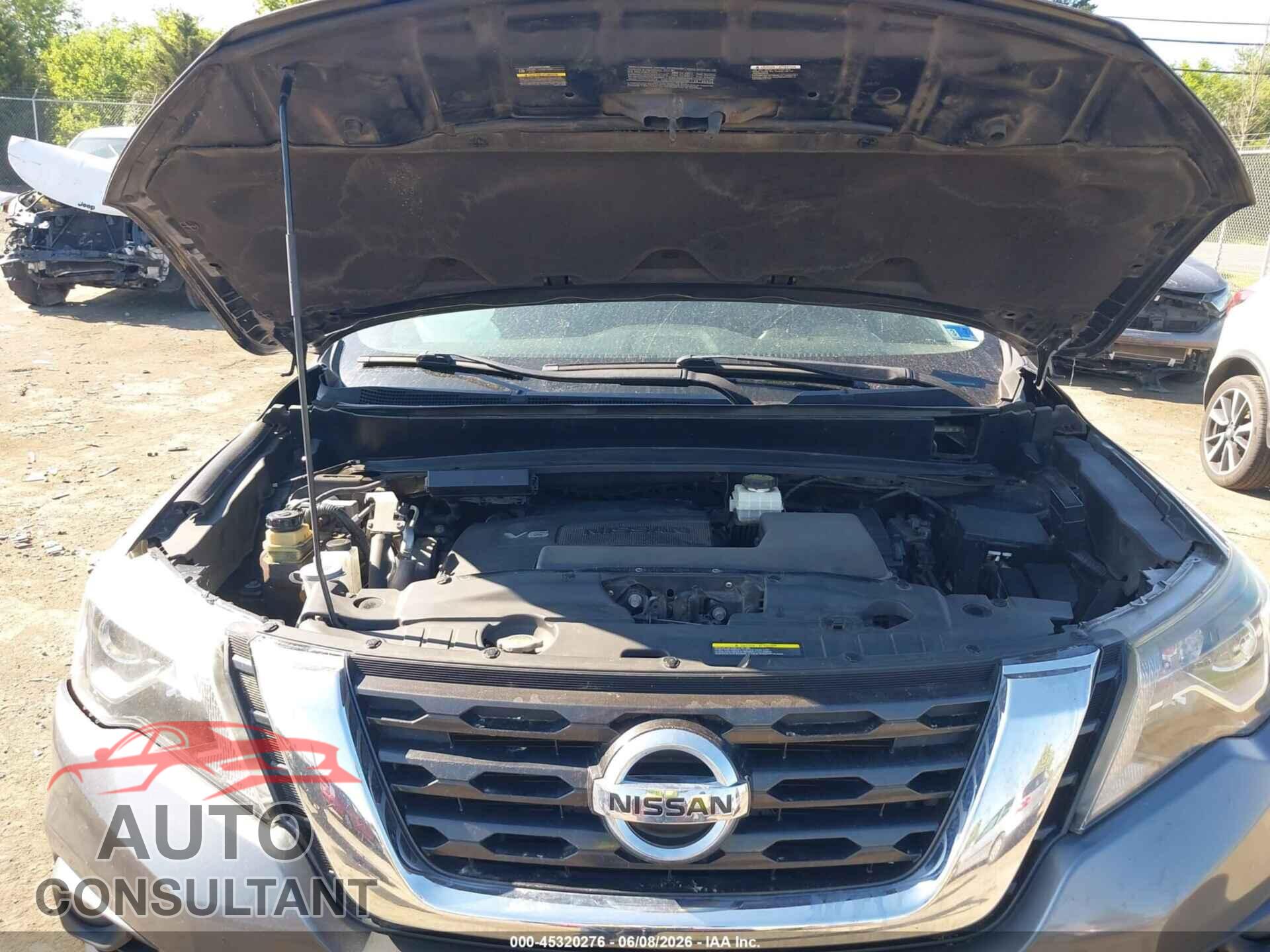 NISSAN PATHFINDER 2017 - 5N1DR2MM7HC617577