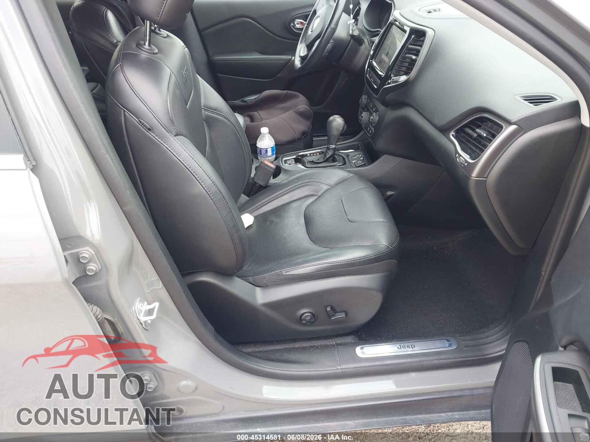 JEEP CHEROKEE 2019 - 1C4PJLDB8KD373503