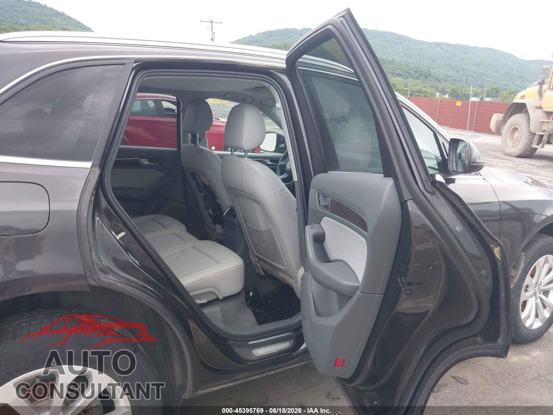 AUDI Q5 2015 - WA1LFAFP9FA078537