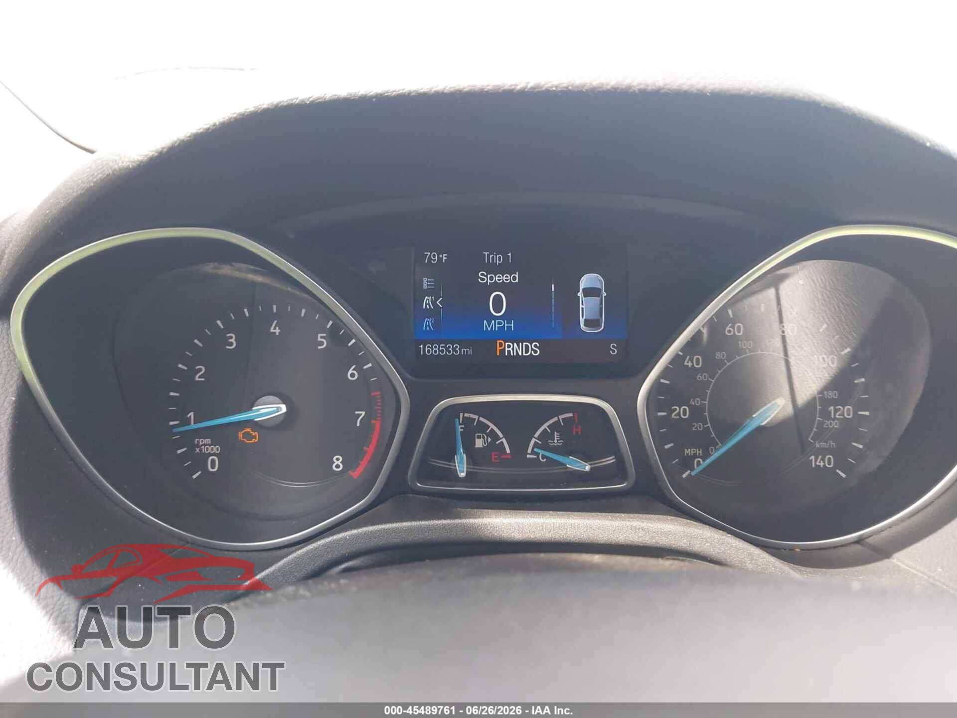 FORD FOCUS 2015 - 1FADP3N26FL315293