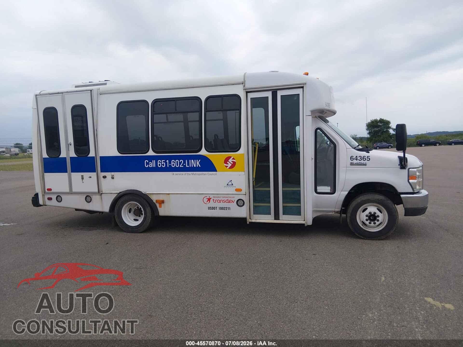 FORD E-450 CUTAWAY 2018 - 1FDFE4FS7JDC17451