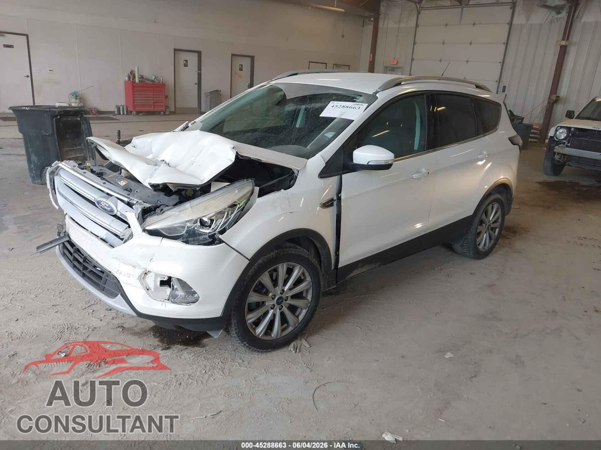FORD ESCAPE 2017 - 1FMCU9JD6HUB51271