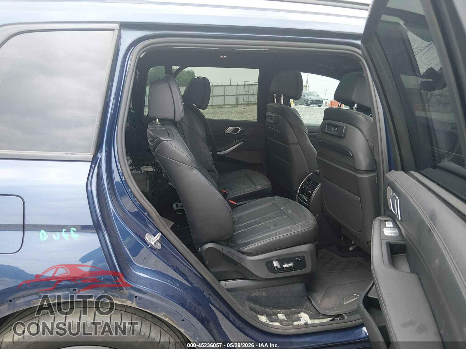 BMW X7 2020 - 5UXCW2C09L9C22945
