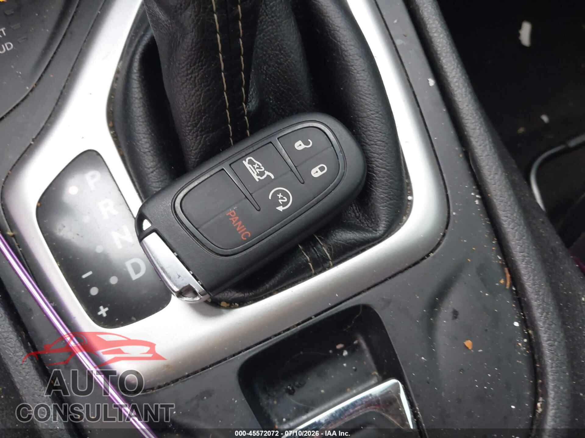 JEEP CHEROKEE 2018 - 1C4PJMLX3JD534678