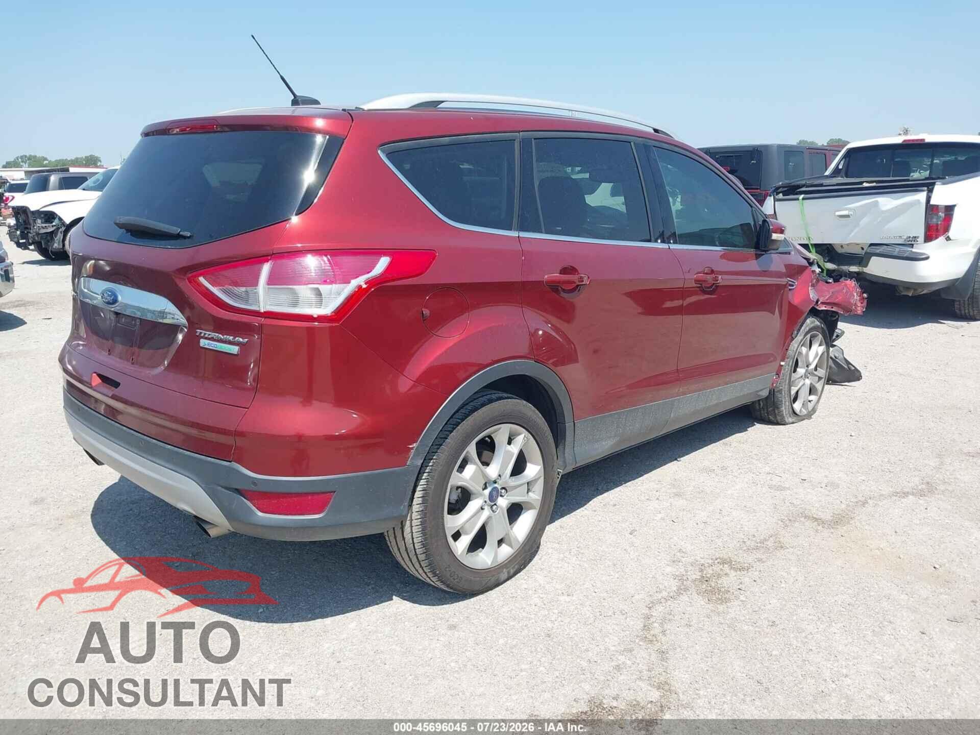 FORD ESCAPE 2016 - 1FMCU0J93GUB06827