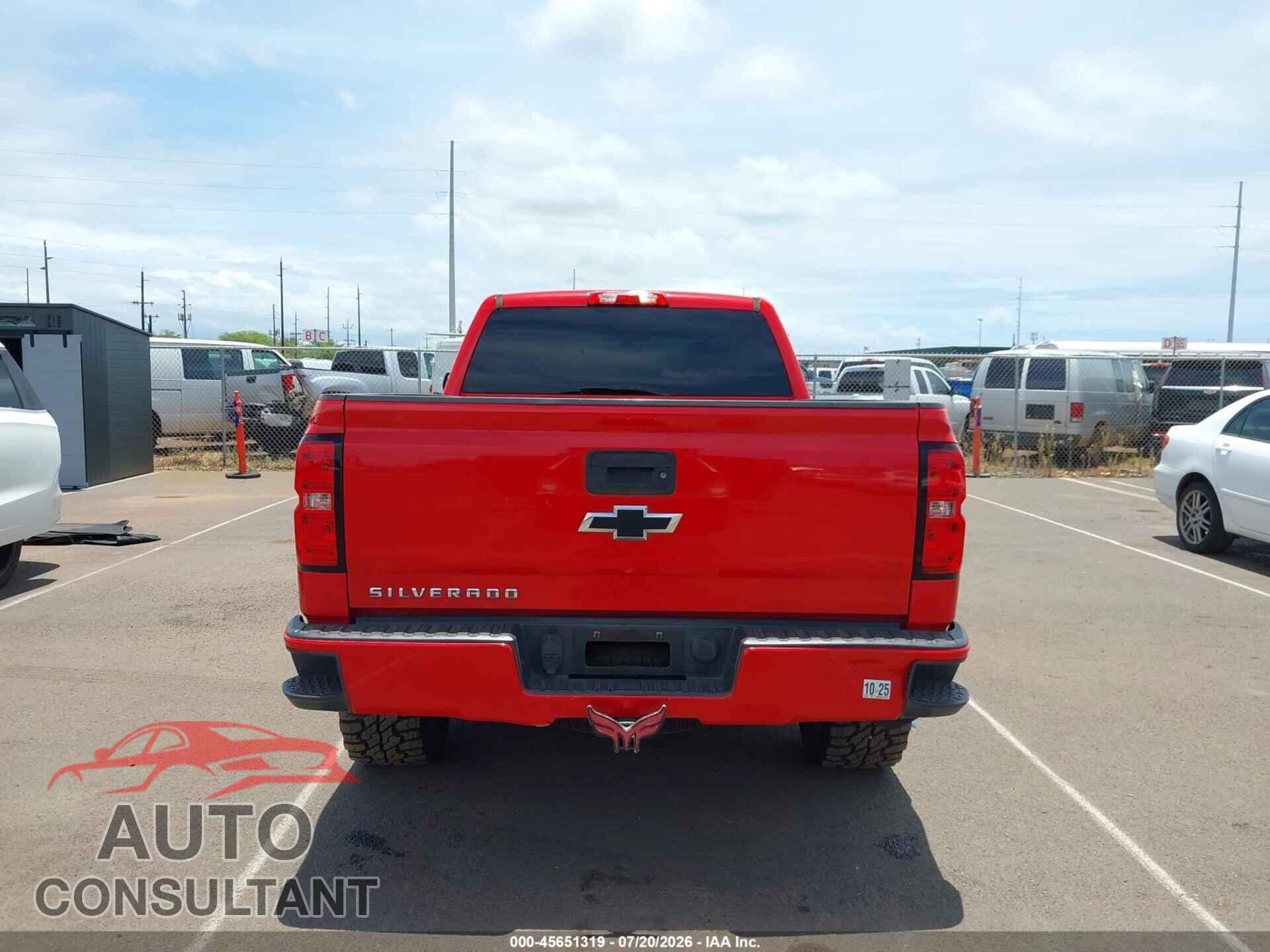CHEVROLET SILVERADO 1500 2017 - 1GCRCPEC6HZ107264