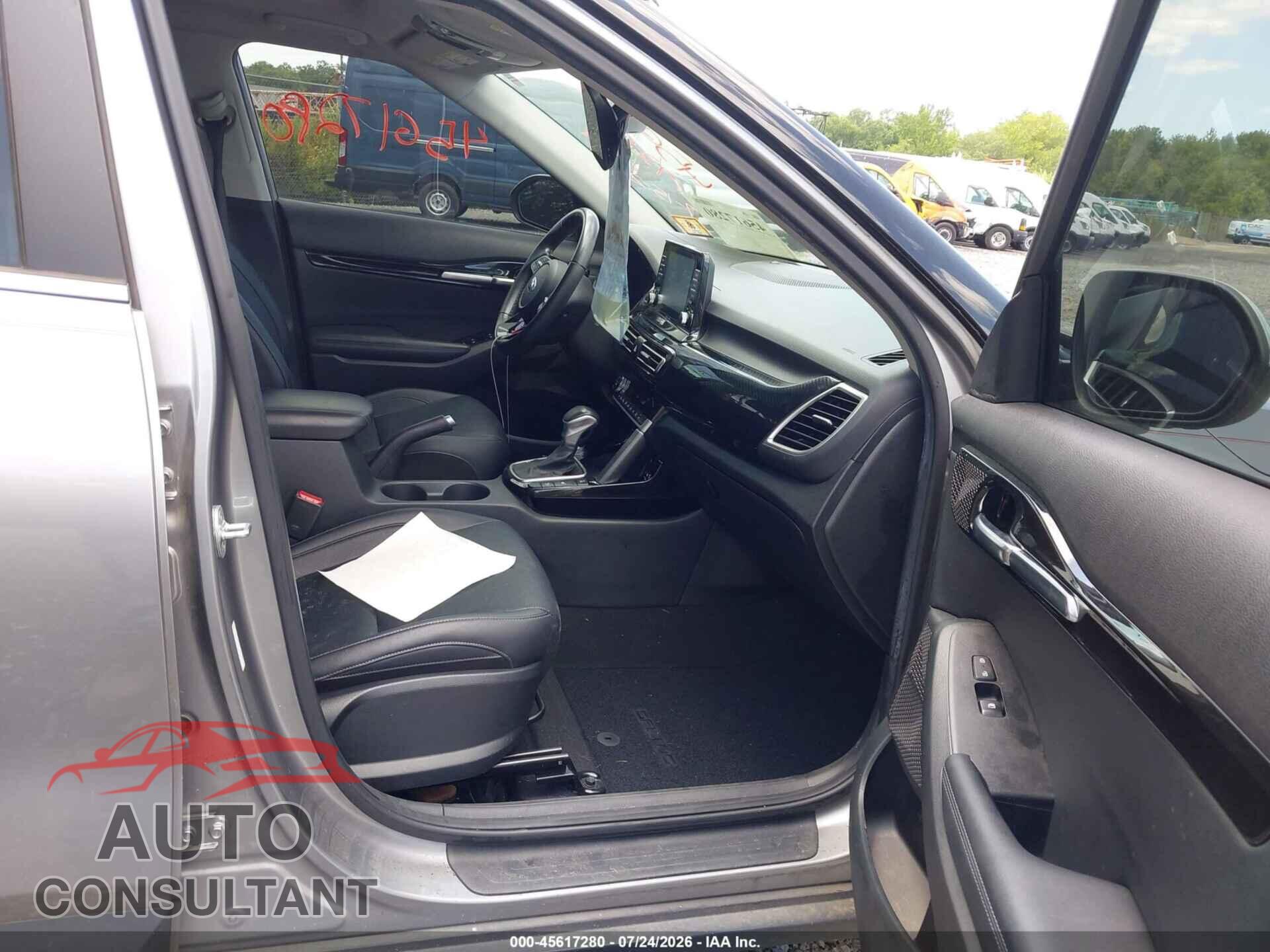KIA SELTOS 2021 - KNDERCAA5M7078548