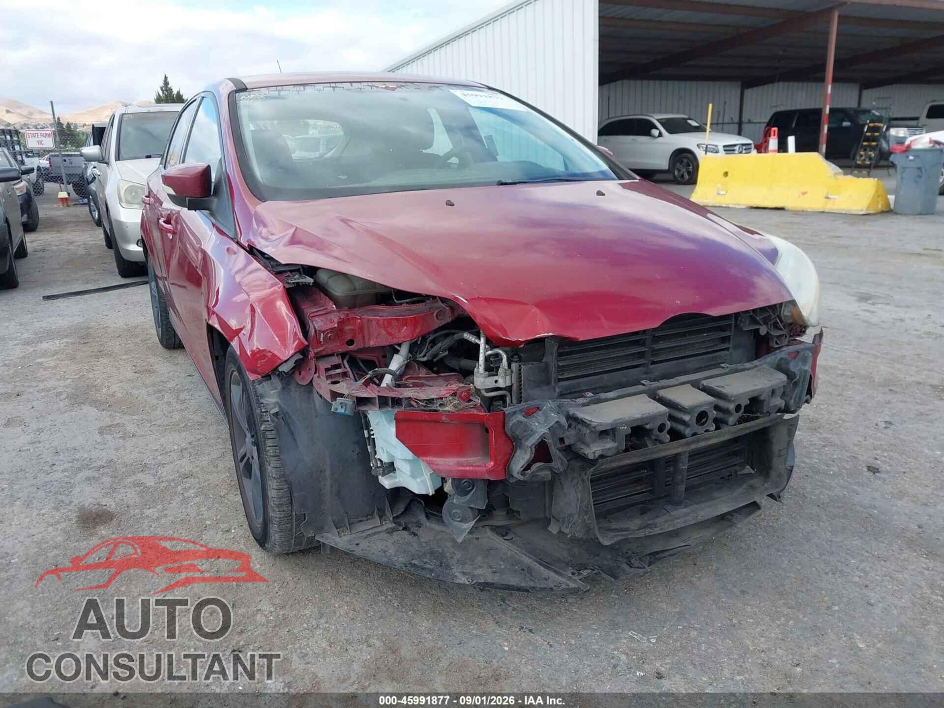 FORD FOCUS 2013 - 1FADP3K21DL271575