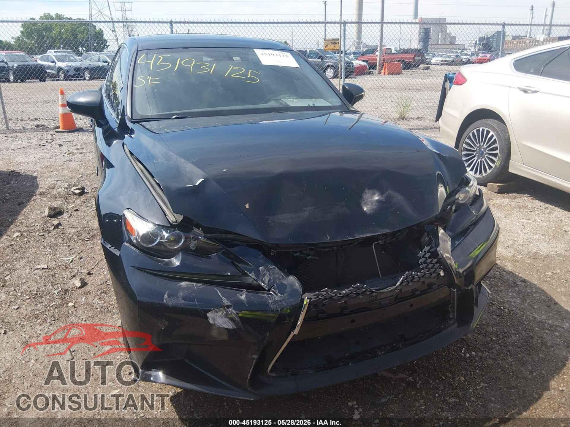 LEXUS IS 250 2015 - JTHCF1D24F5024468