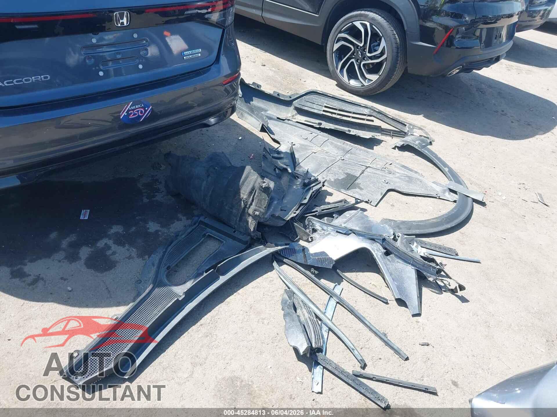 FORD EXPLORER 2022 - 1FMSK8DH5NGA26105