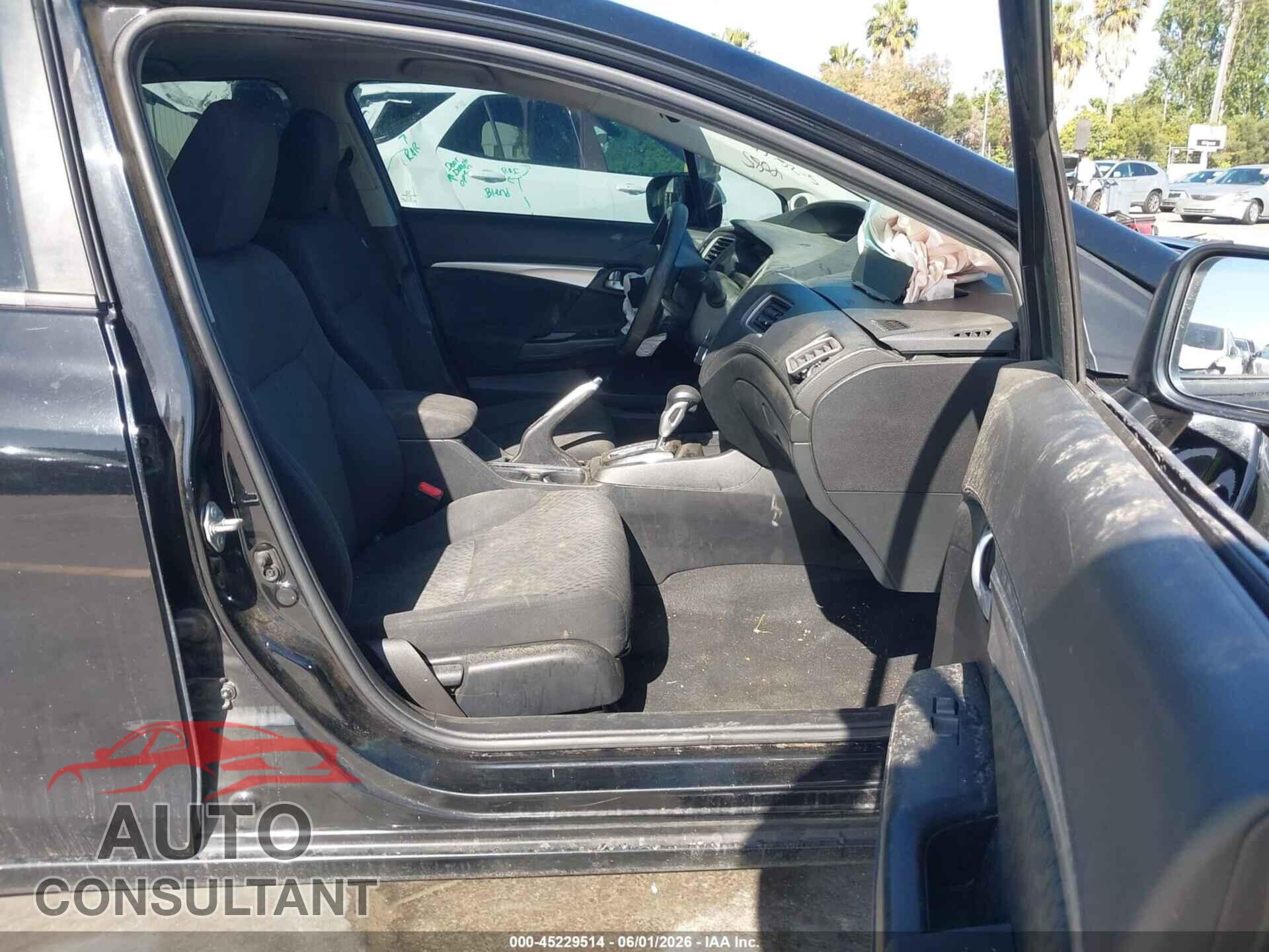 HONDA CIVIC 2015 - 2HGFB2F81FH540816