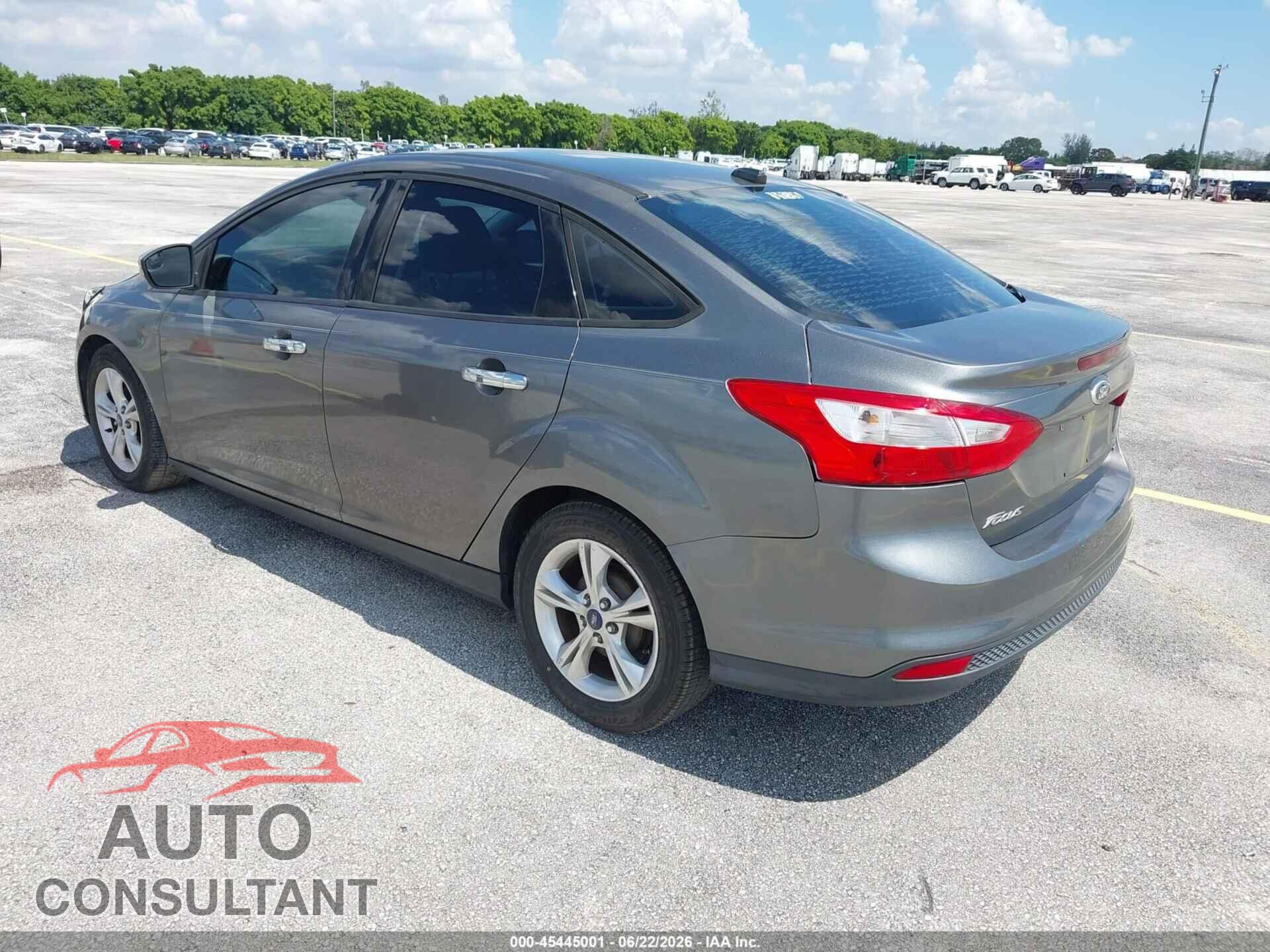 FORD FOCUS 2014 - 1FADP3F29EL437904