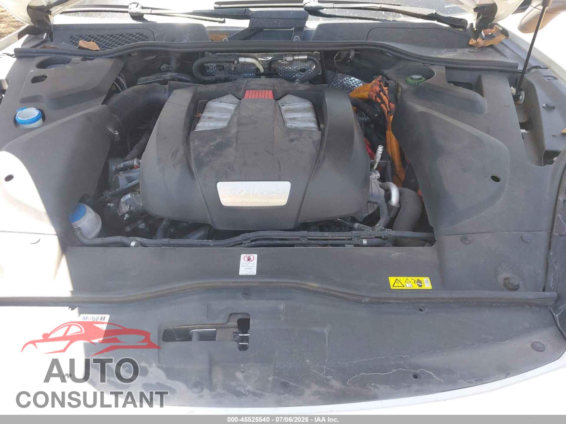 PORSCHE CAYENNE E-HYBRID 2016 - WP1AE2A28GLA17749