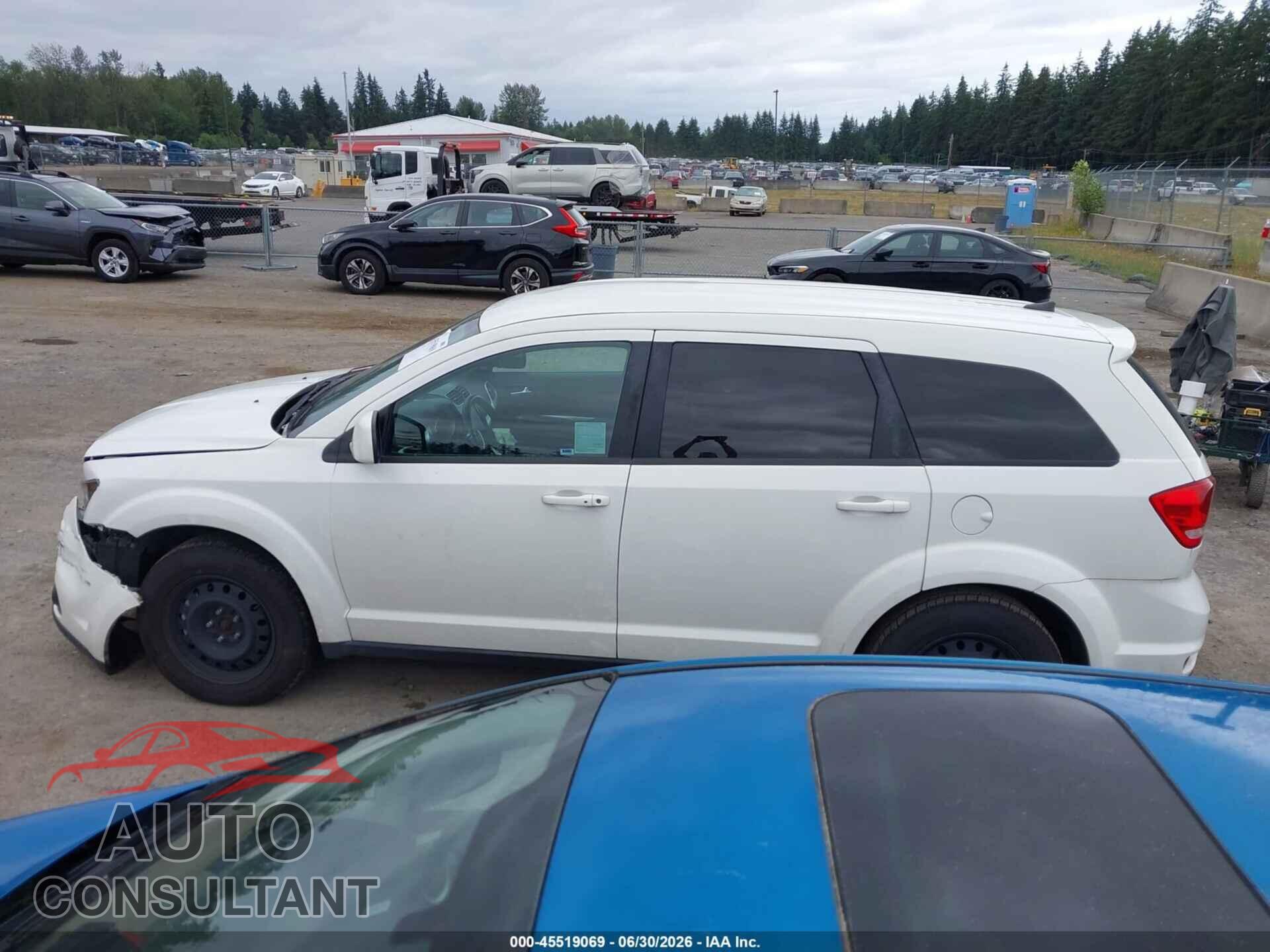 DODGE JOURNEY 2018 - 3C4PDCEG2JT466933
