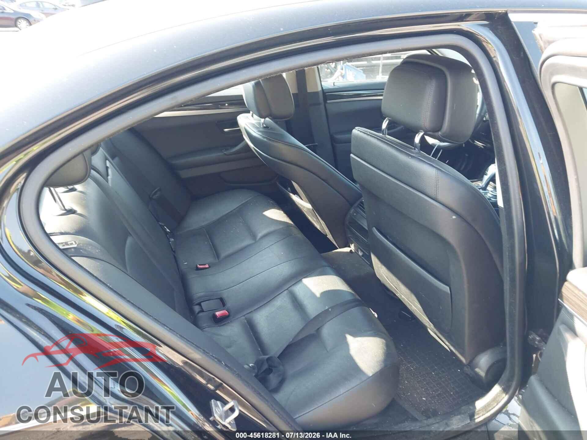 BMW 528I 2012 - WBAXH5C59CDW11697