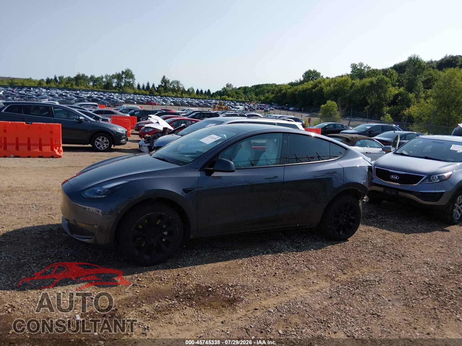 TESLA MODEL Y 2023 - 7SAYGDED9PF948106