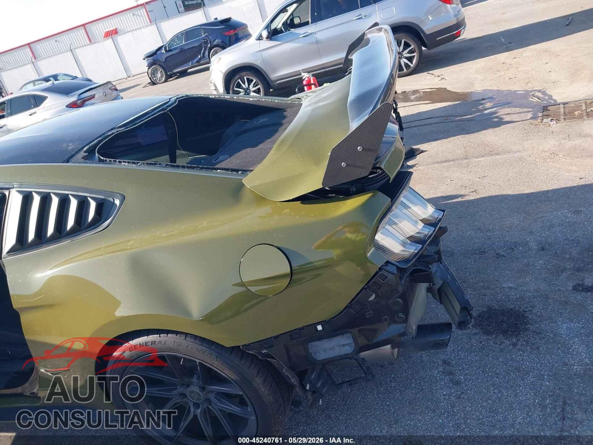 FORD MUSTANG 2017 - 1FA6P8CF0H5266448