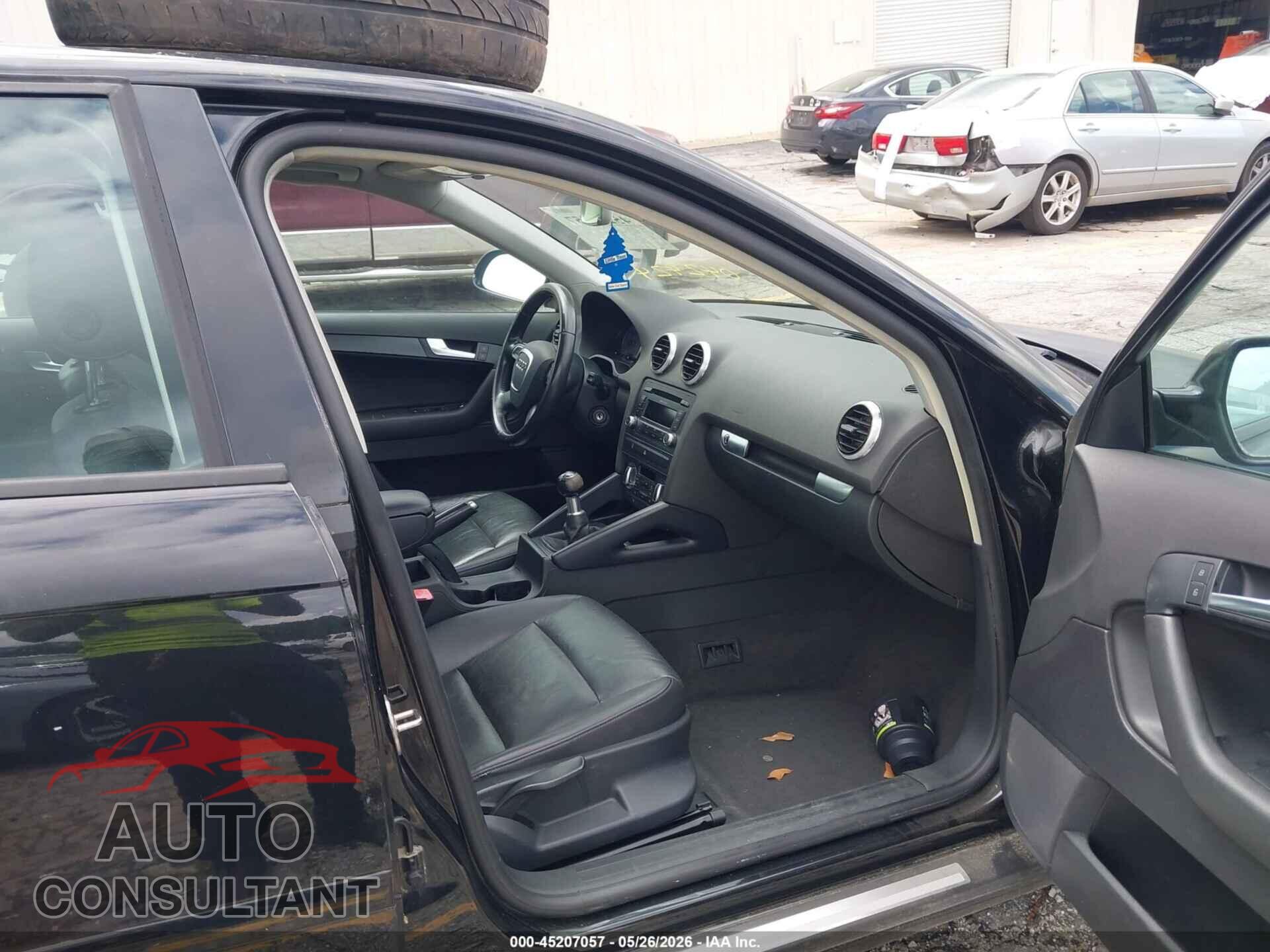 AUDI A3 2012 - WAUFEAFM8CA042424