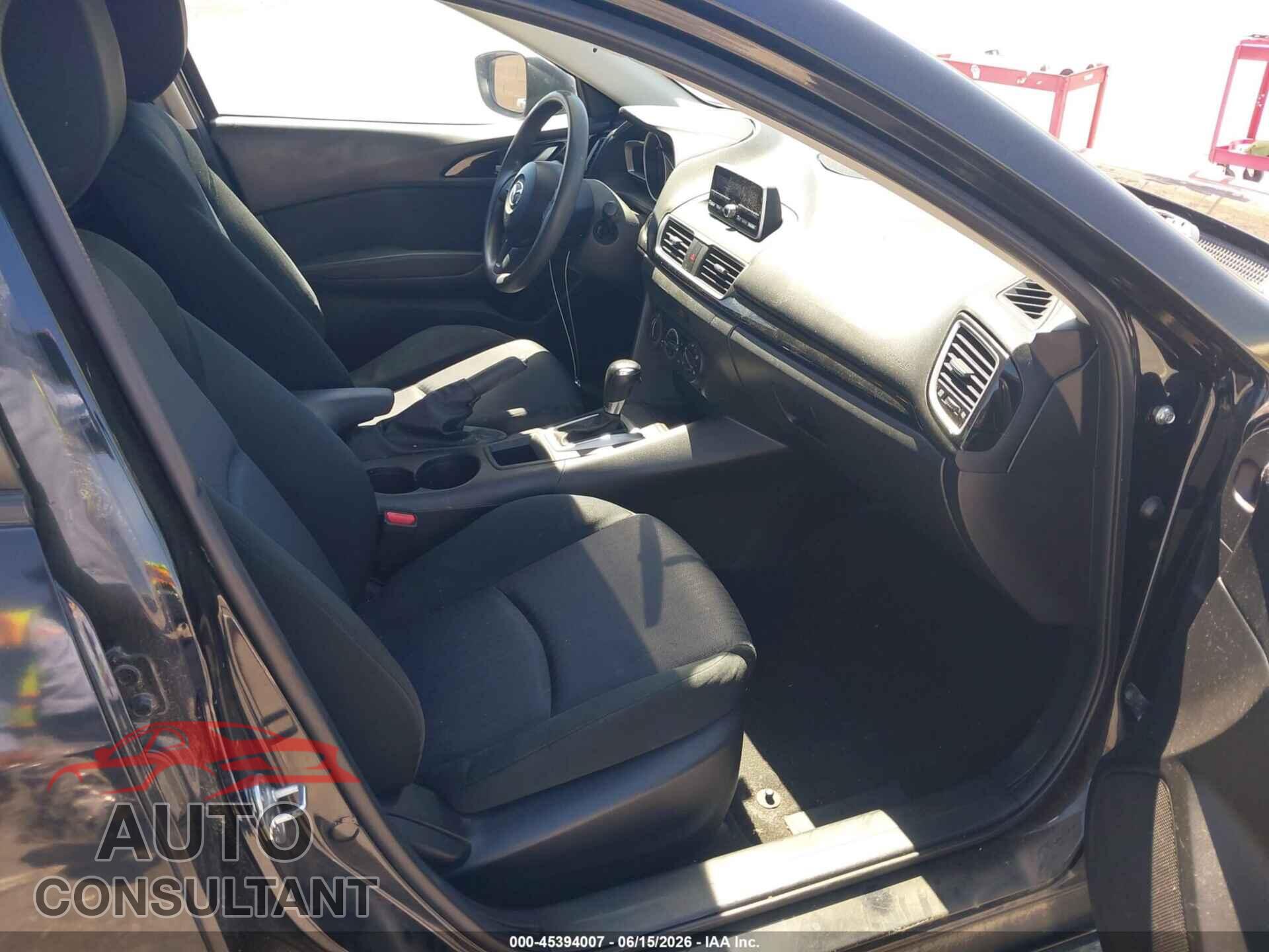 MAZDA MAZDA3 2014 - JM1BM1U78E1141376