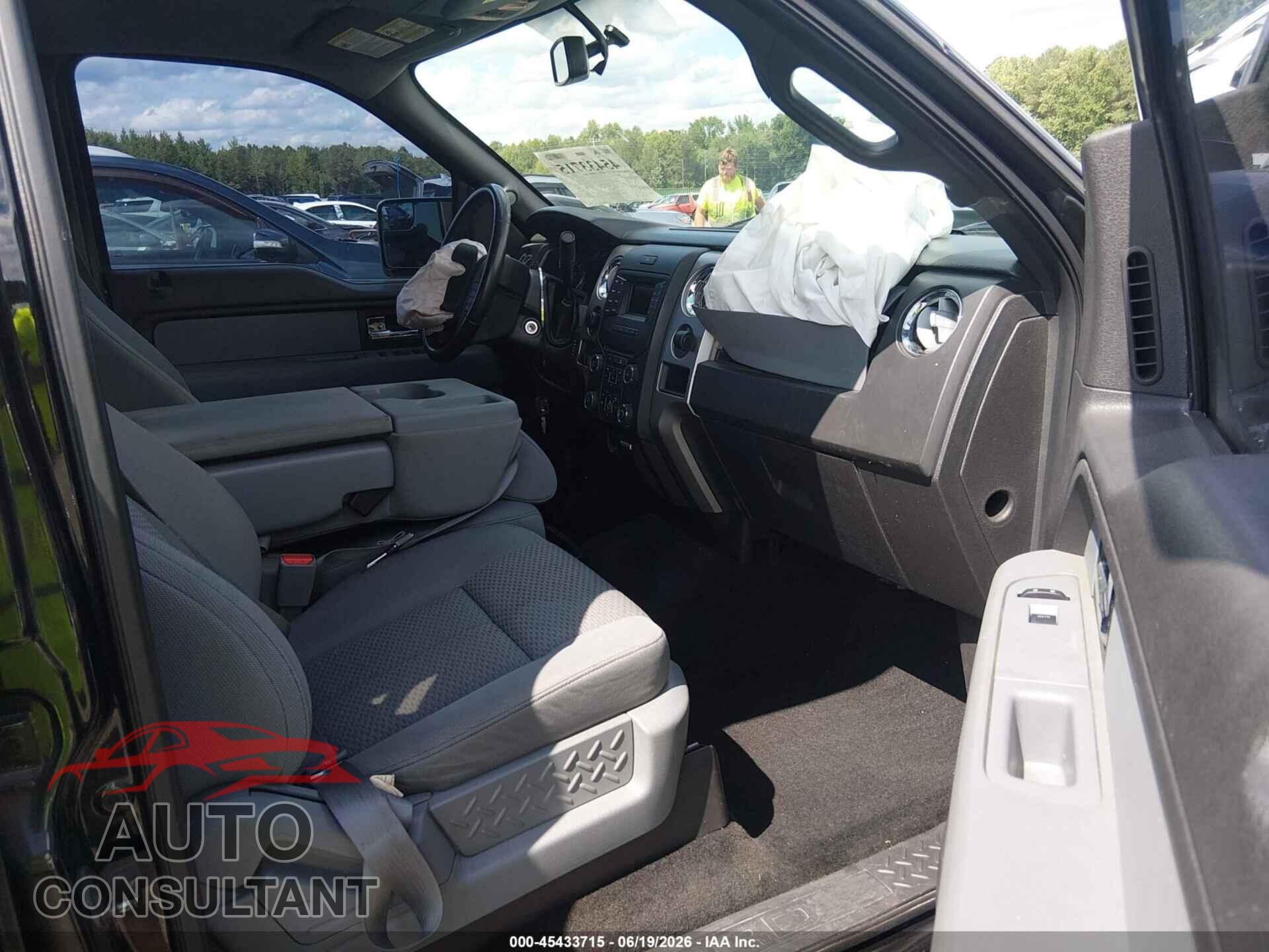 FORD F-150 2013 - 1FTFW1CF9DFD90422