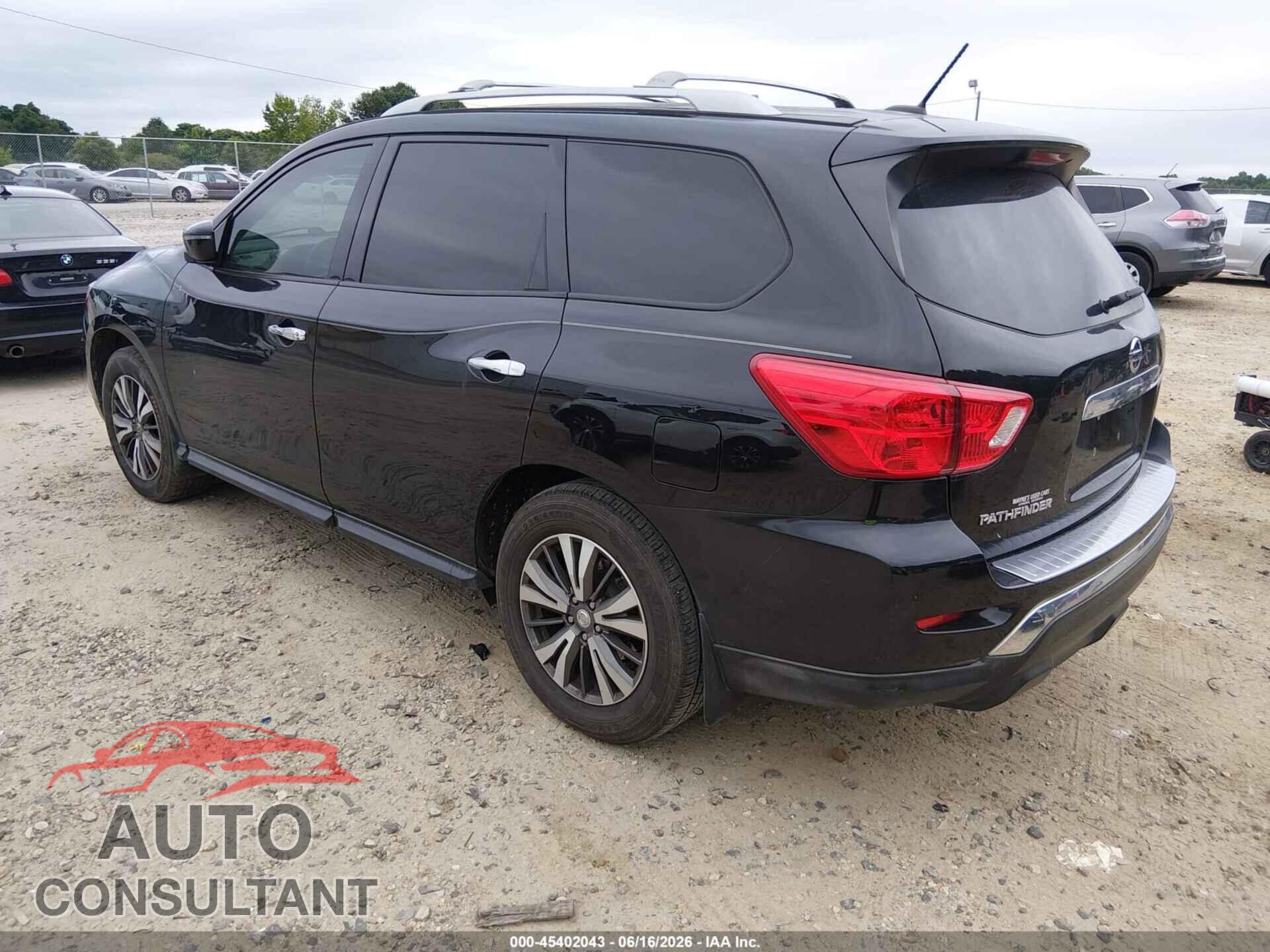 NISSAN PATHFINDER 2017 - 5N1DR2MN7HC693647