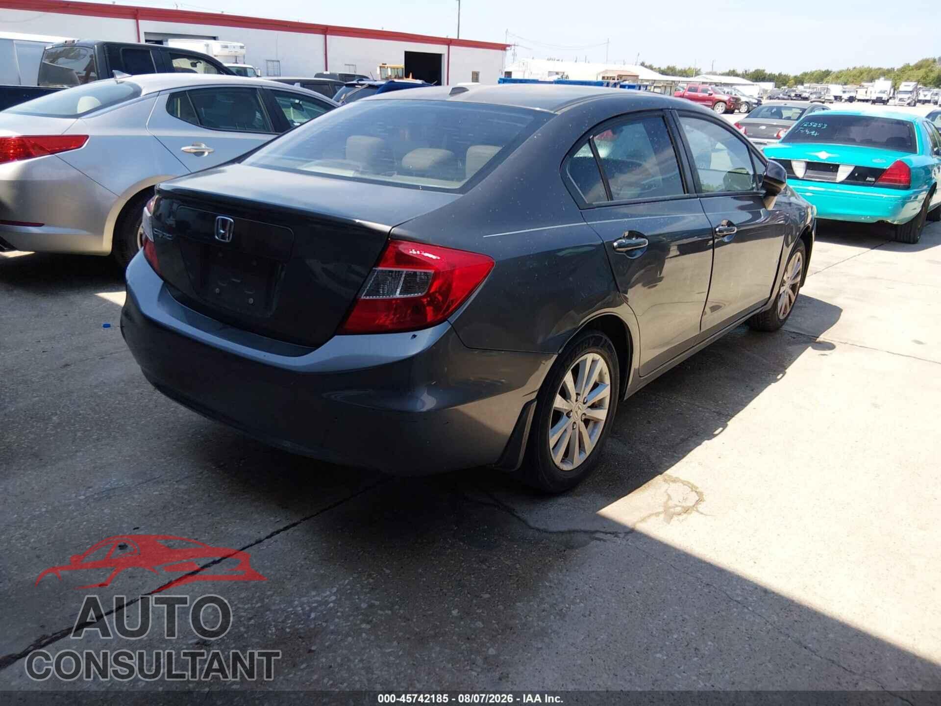 HONDA CIVIC 2012 - 2HGFB2F88CH581942