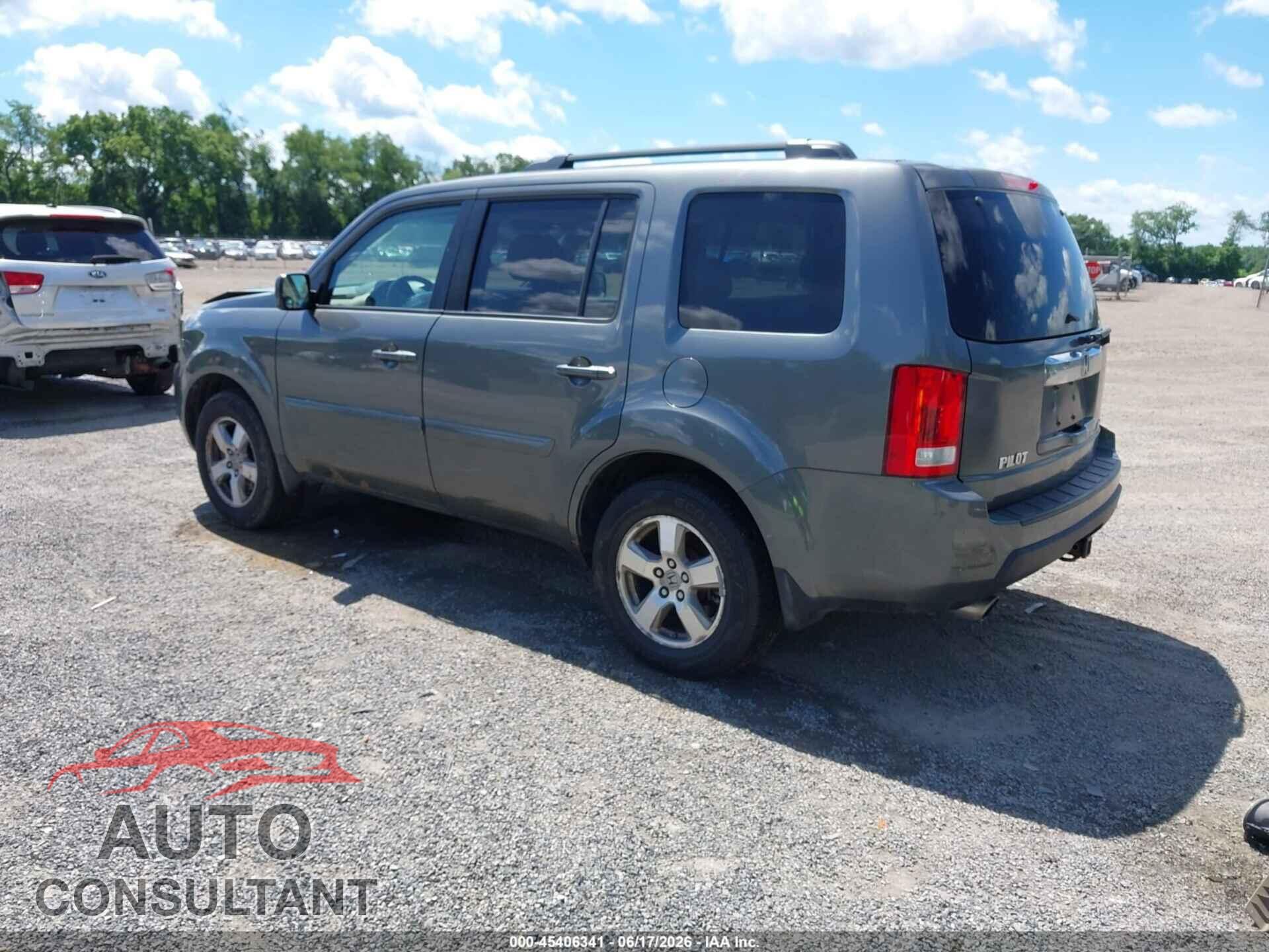 HONDA PILOT 2009 - 5FNYF48559B039982