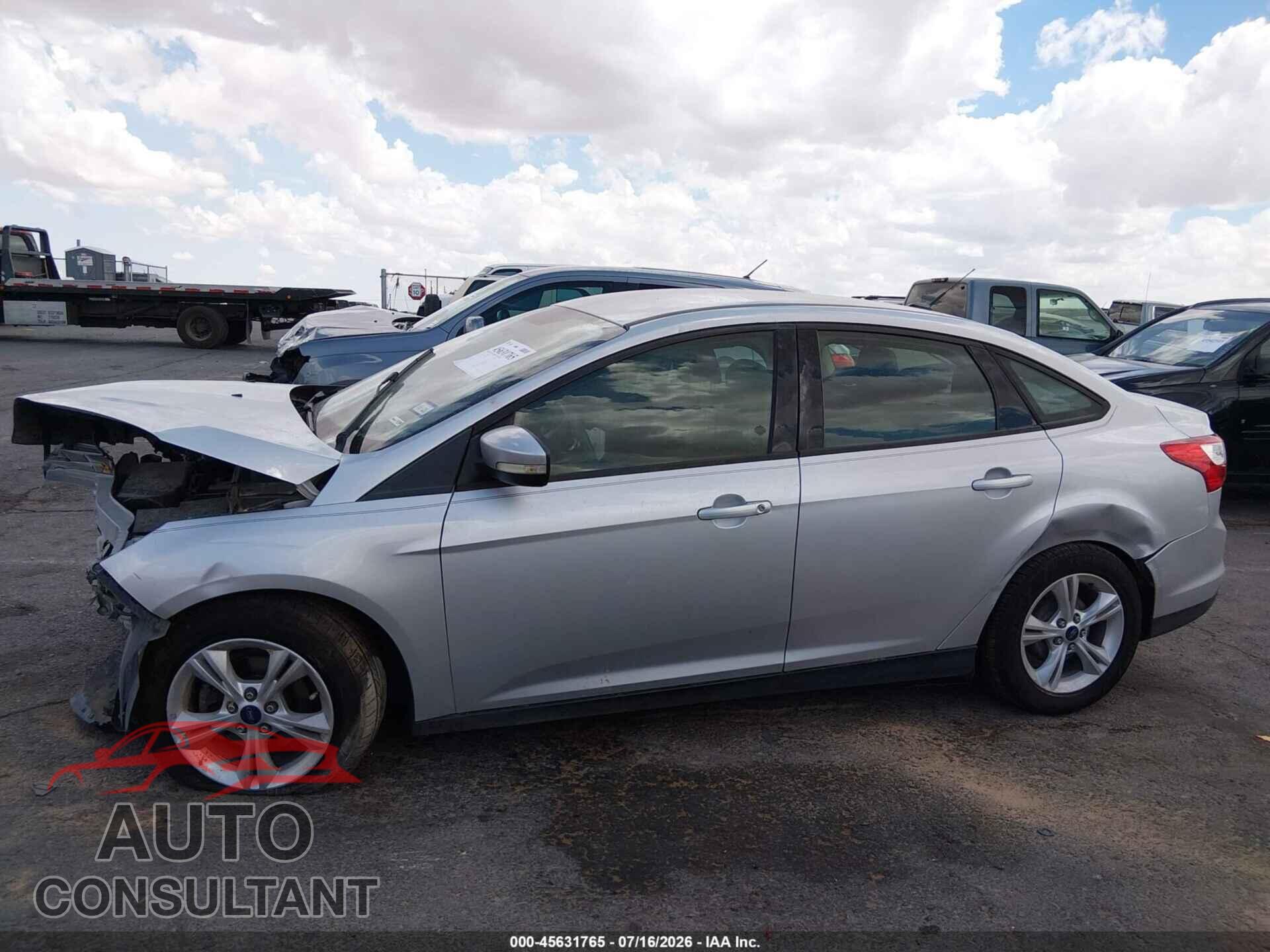 FORD FOCUS 2014 - 1FADP3F2XEL330277