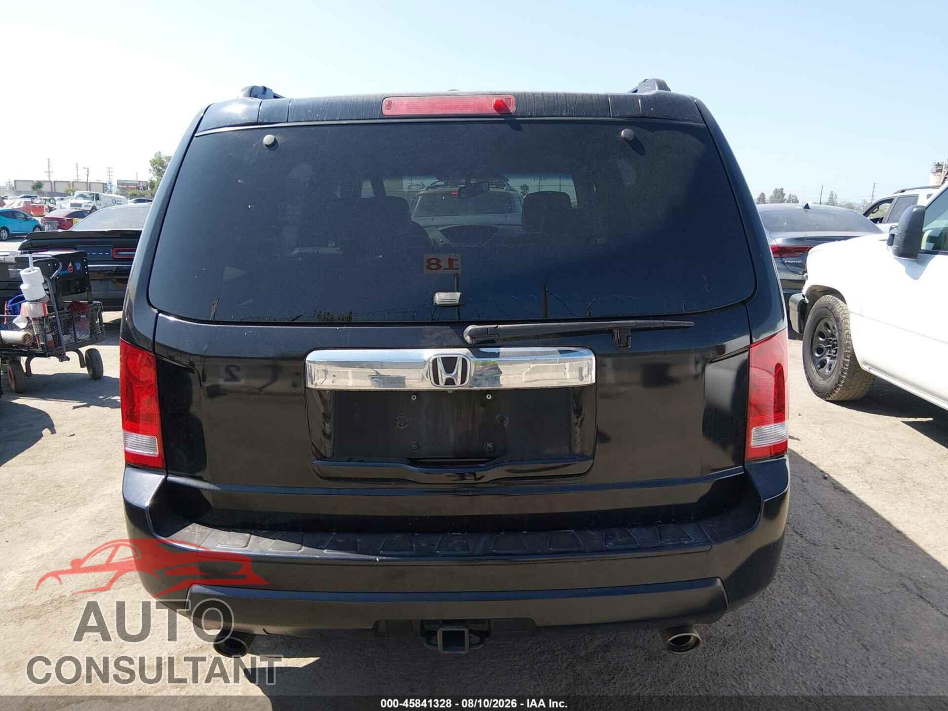 HONDA PILOT 2010 - 5FNYF3H50AB020187