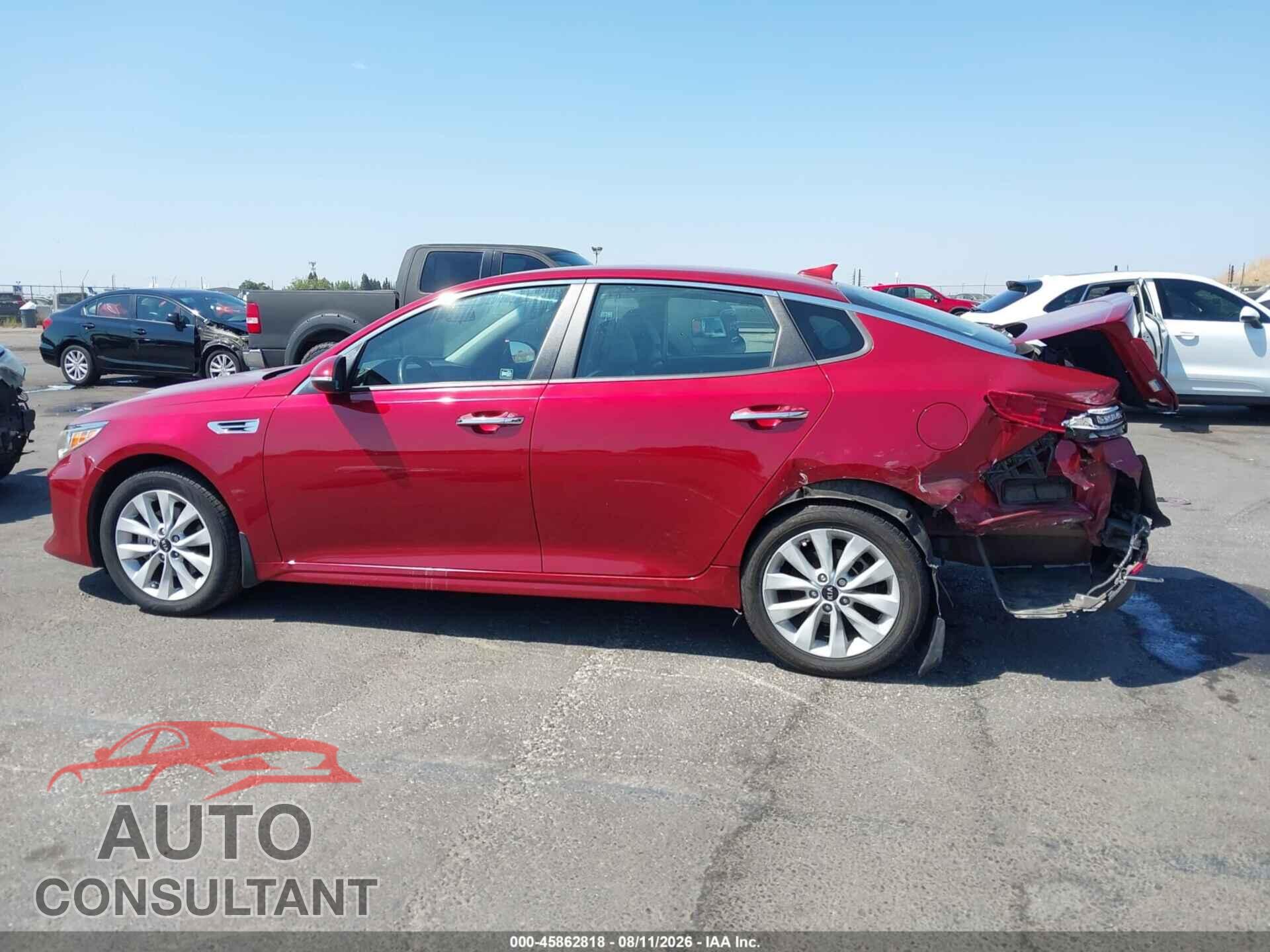 KIA OPTIMA 2018 - 5XXGT4L39JG239985