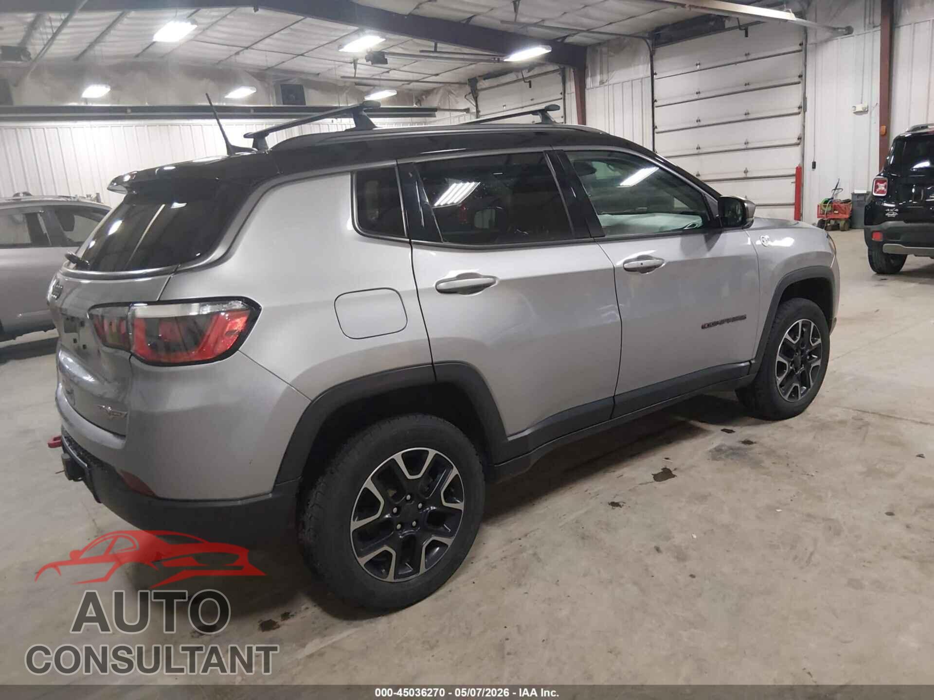 JEEP COMPASS 2019 - 3C4NJDDB3KT665115