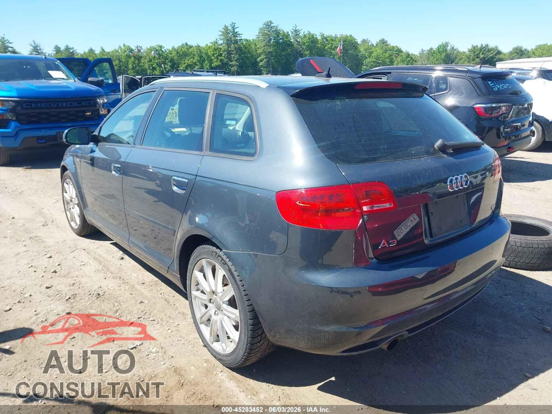 AUDI A3 2013 - WAUKJAFM4DA018407