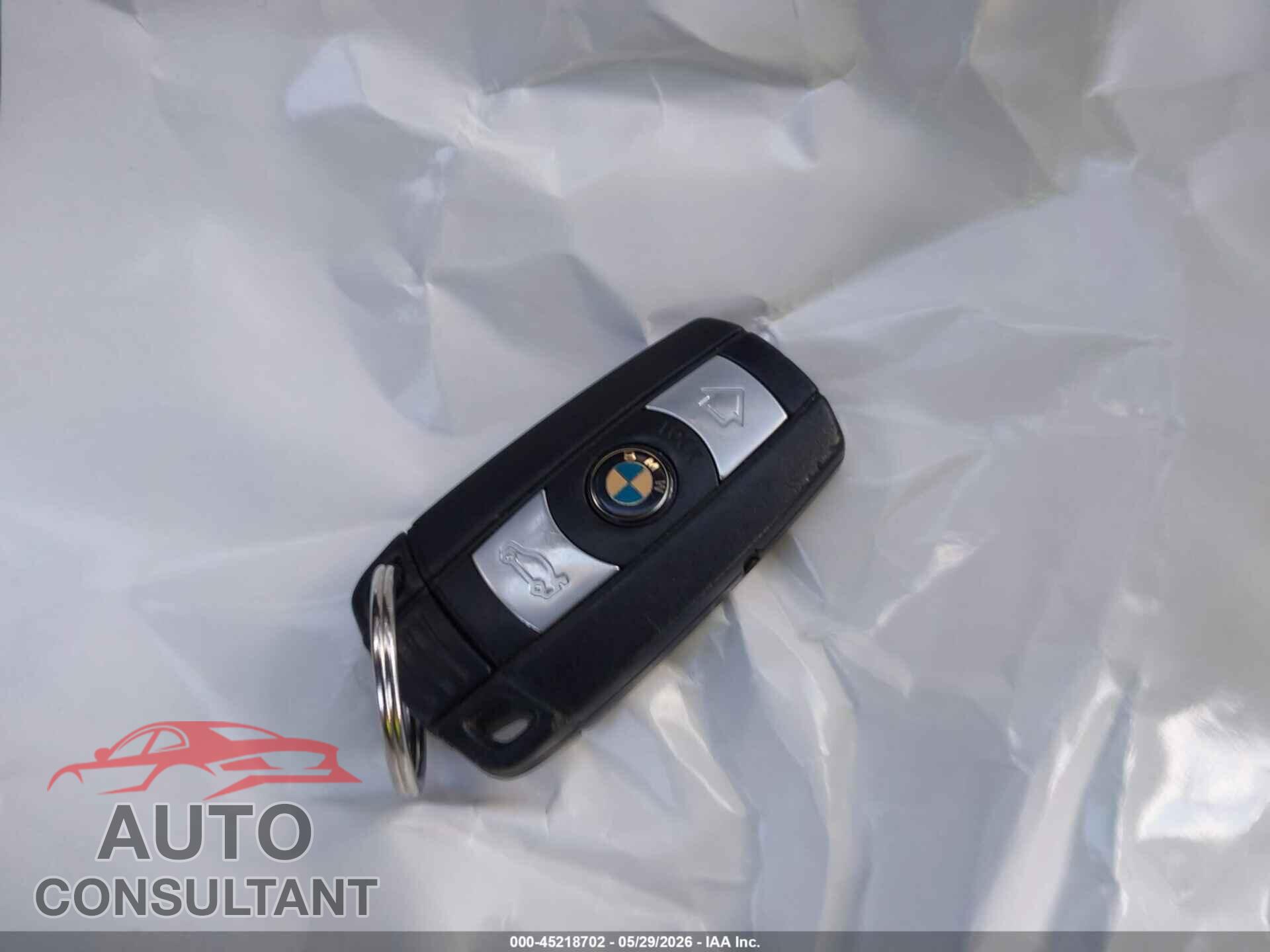 BMW X1 2015 - WBAVL1C55FVY29147