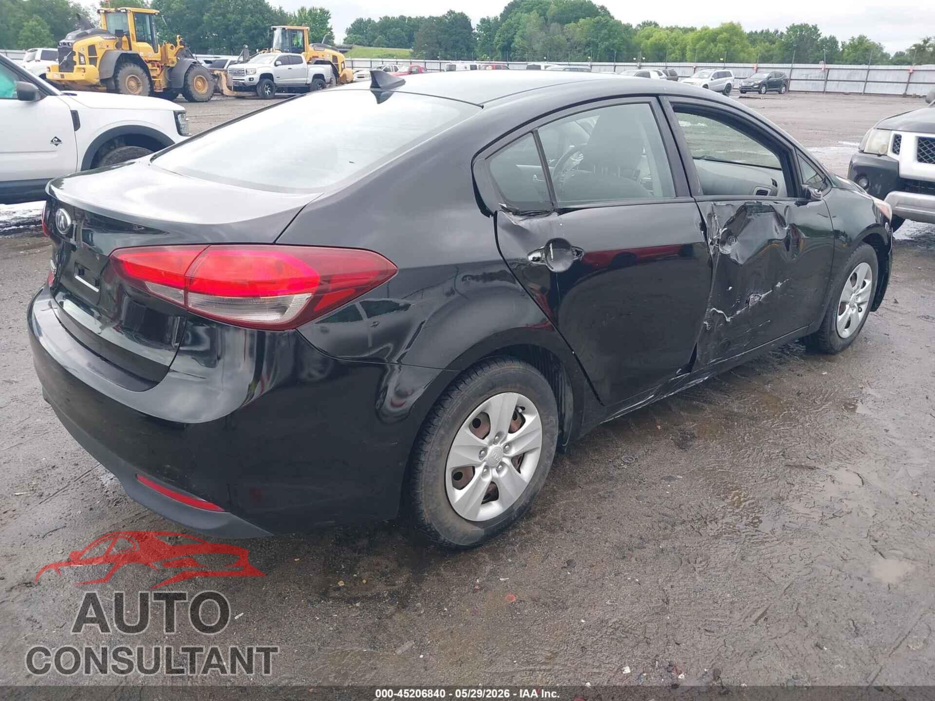 KIA FORTE 2017 - 3KPFK4A73HE067847