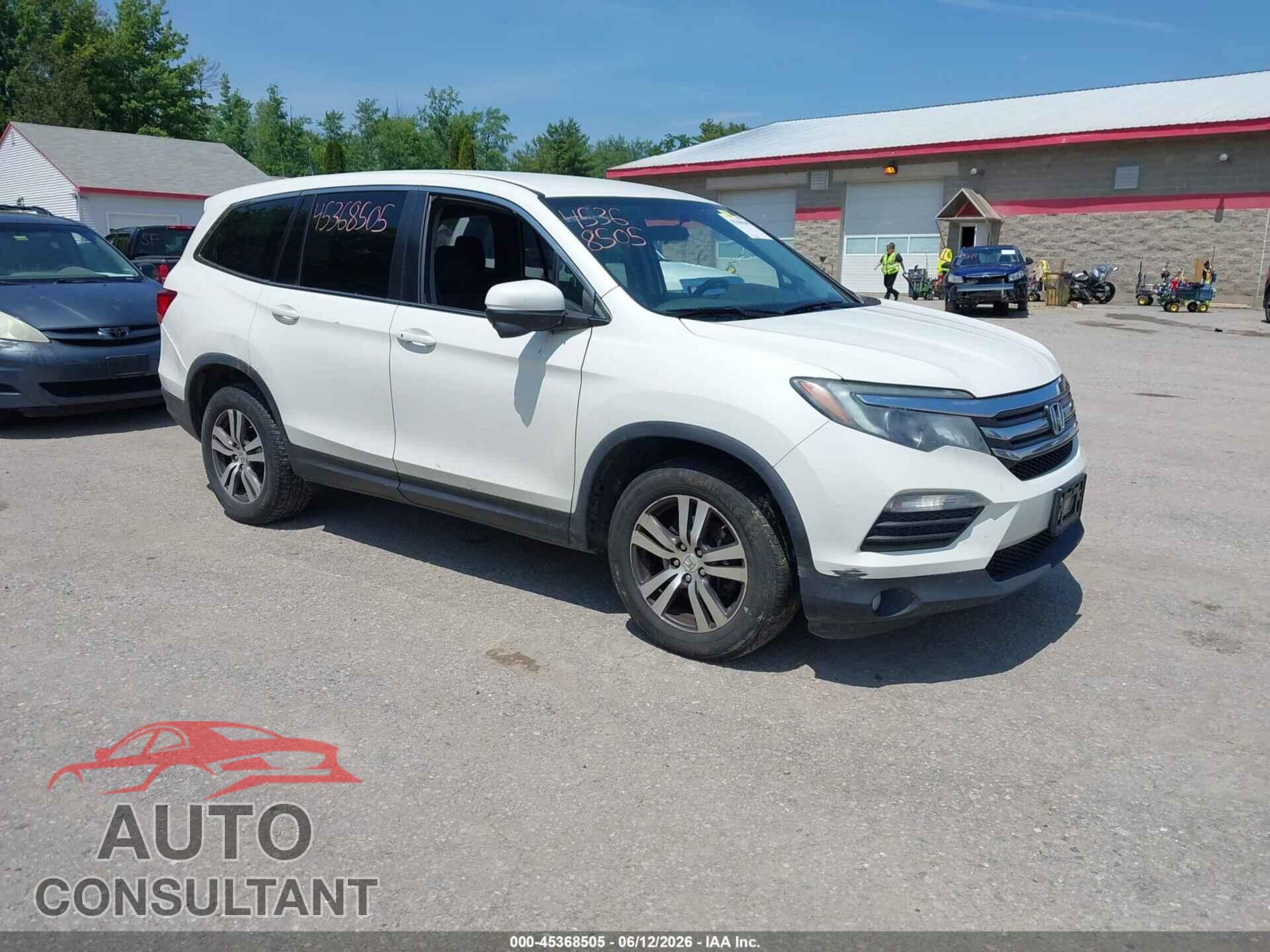 HONDA PILOT 2017 - 5FNYF6H37HB096046
