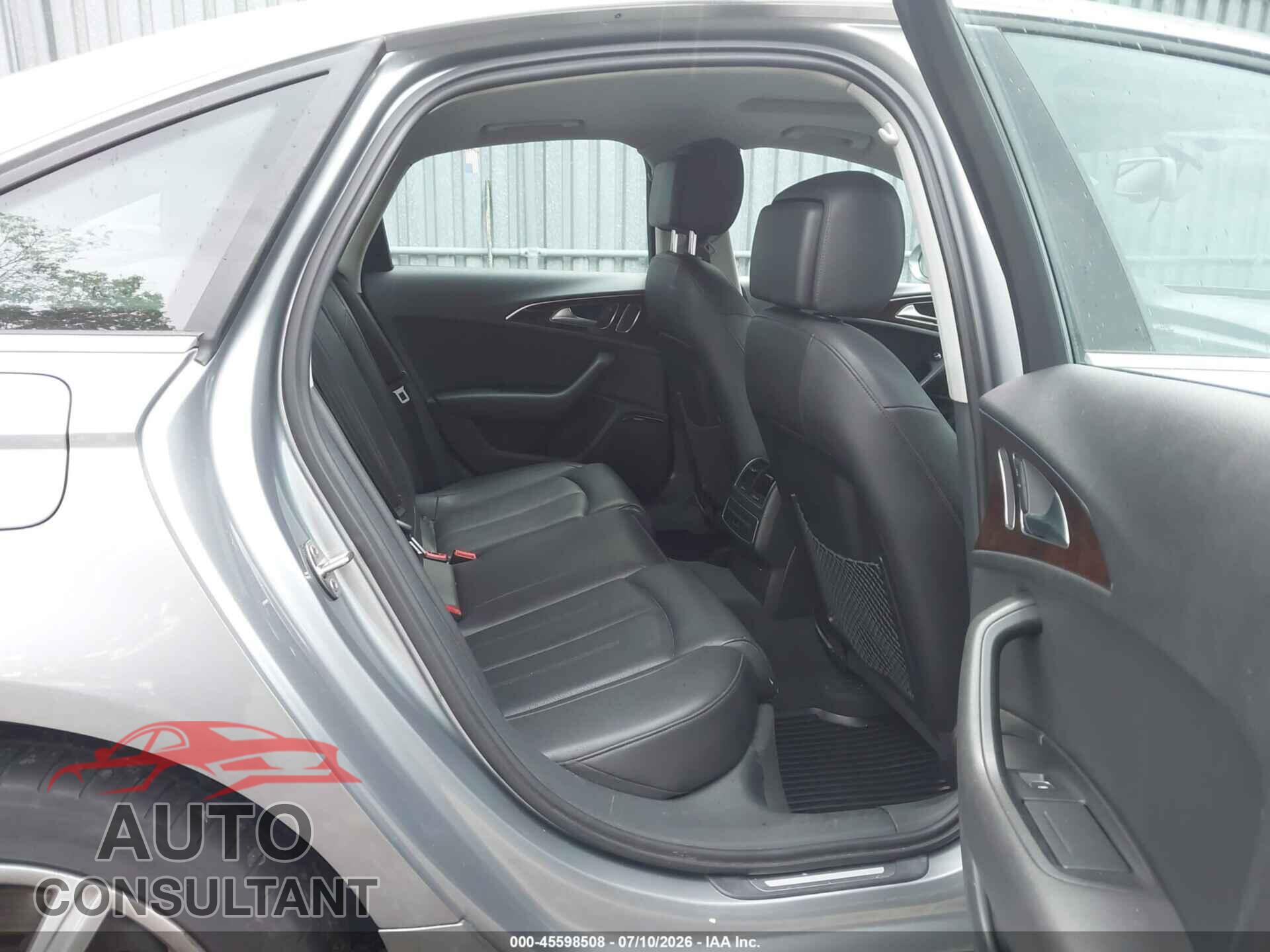 AUDI A6 2014 - WAUGFAFC8EN042718