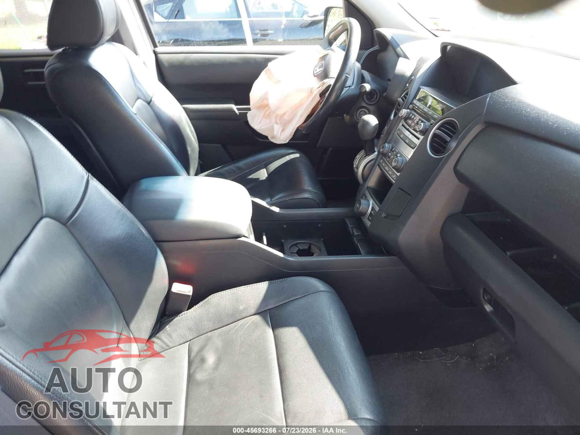 HONDA PILOT 2013 - 5FNYF4H65DB018230