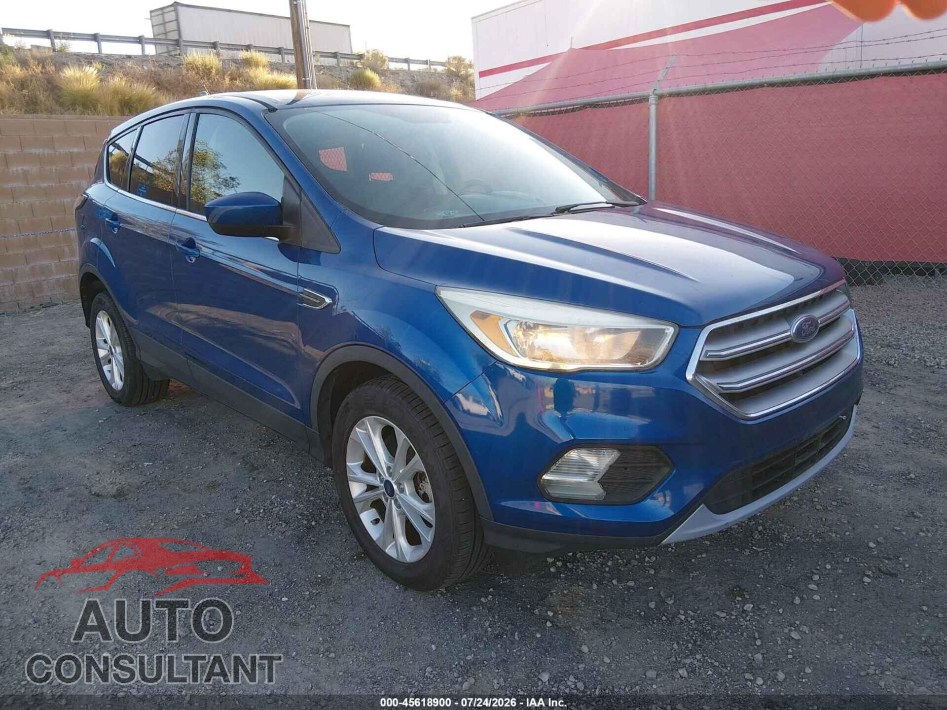 FORD ESCAPE 2017 - 1FMCU9GD9HUE50230