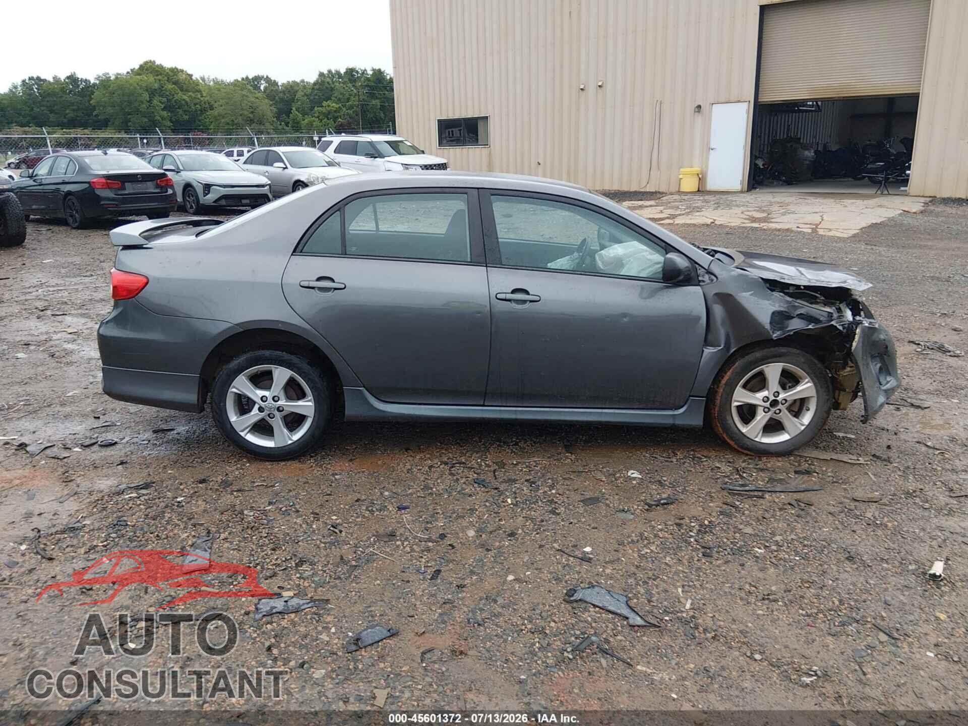 TOYOTA COROLLA 2013 - 5YFBU4EE7DP084192