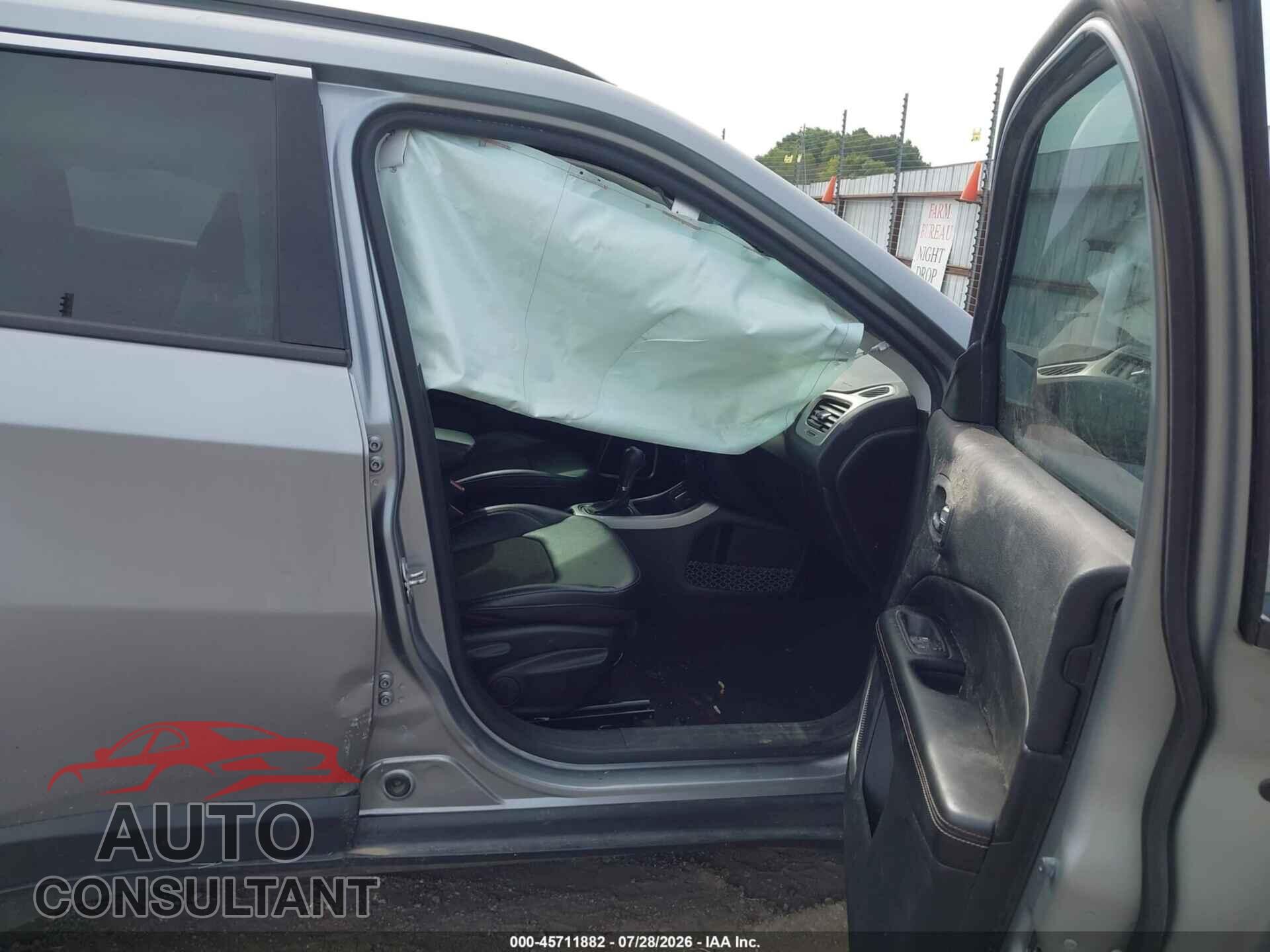 JEEP COMPASS 2020 - 3C4NJCBB3LT258927